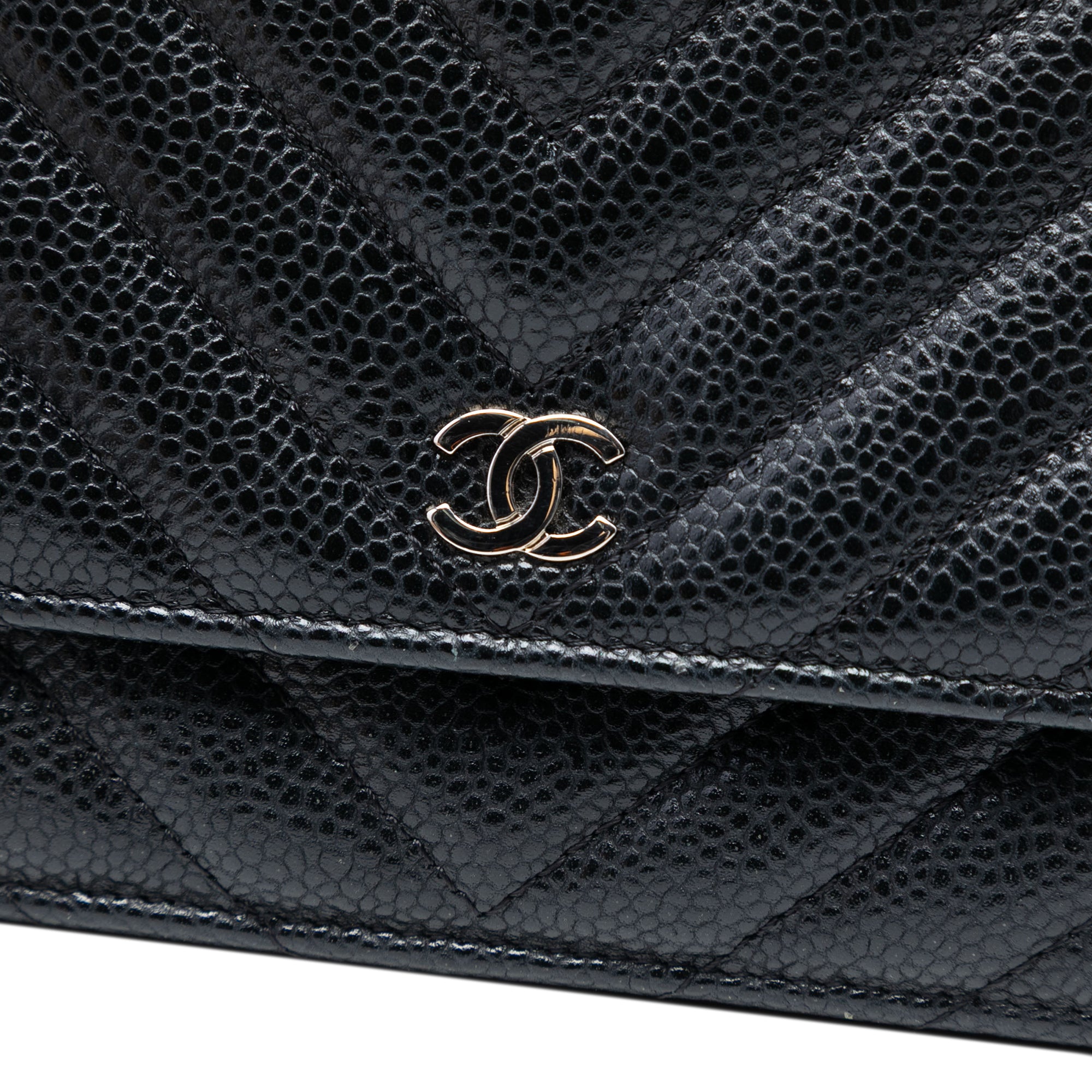 CC Chevron Caviar Wallet On Chain