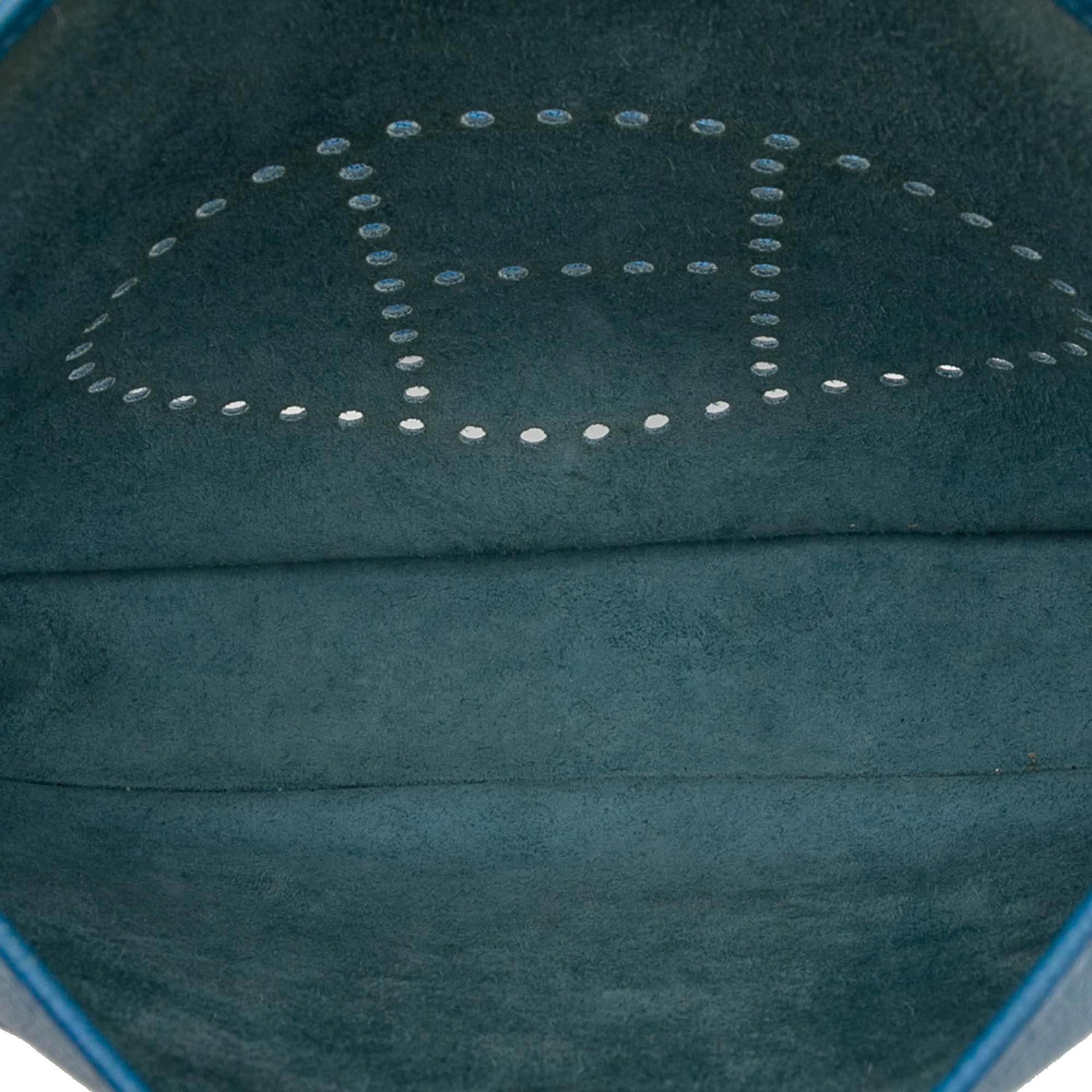 Epsom Evelyne III 29