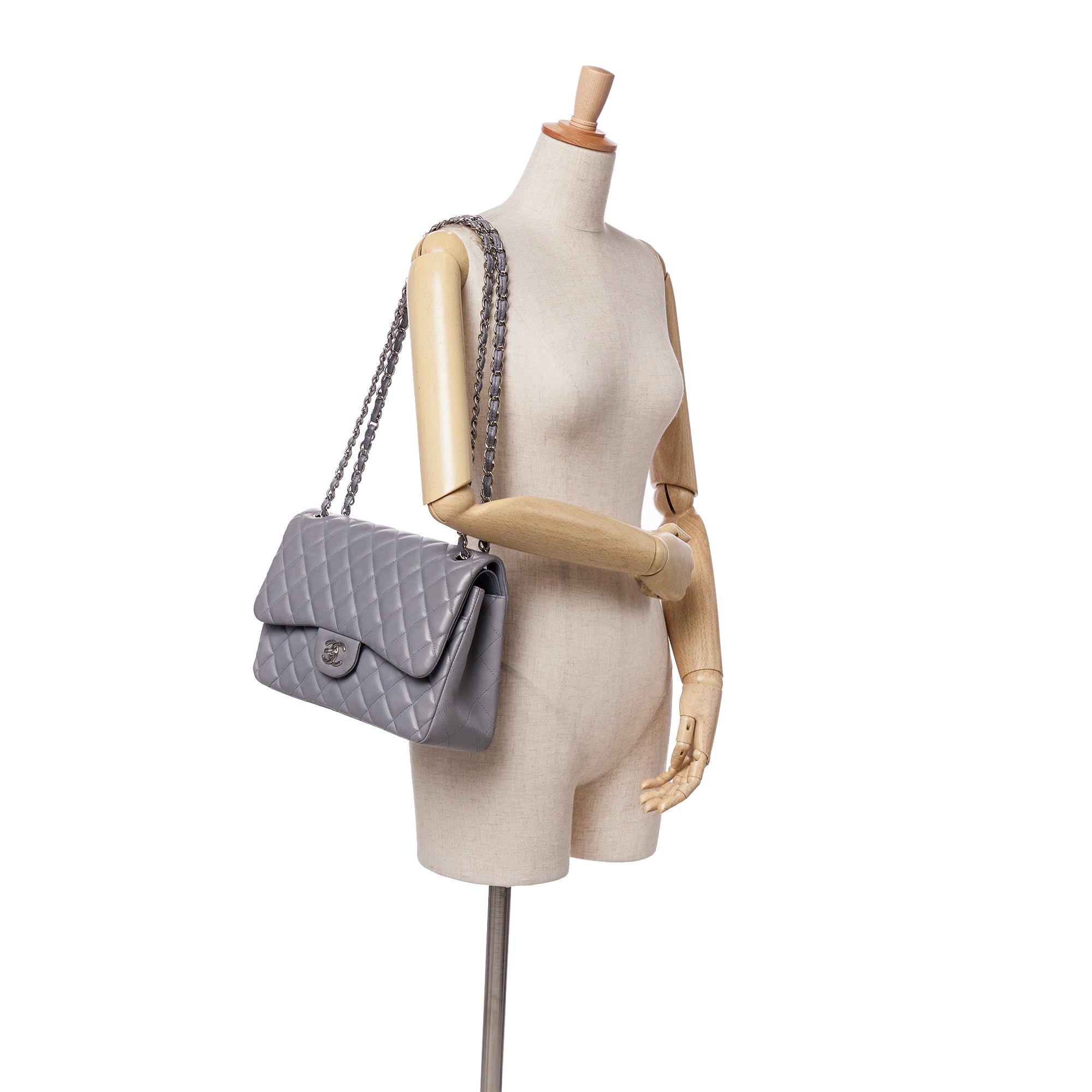Jumbo Classic Lambskin Double Flap