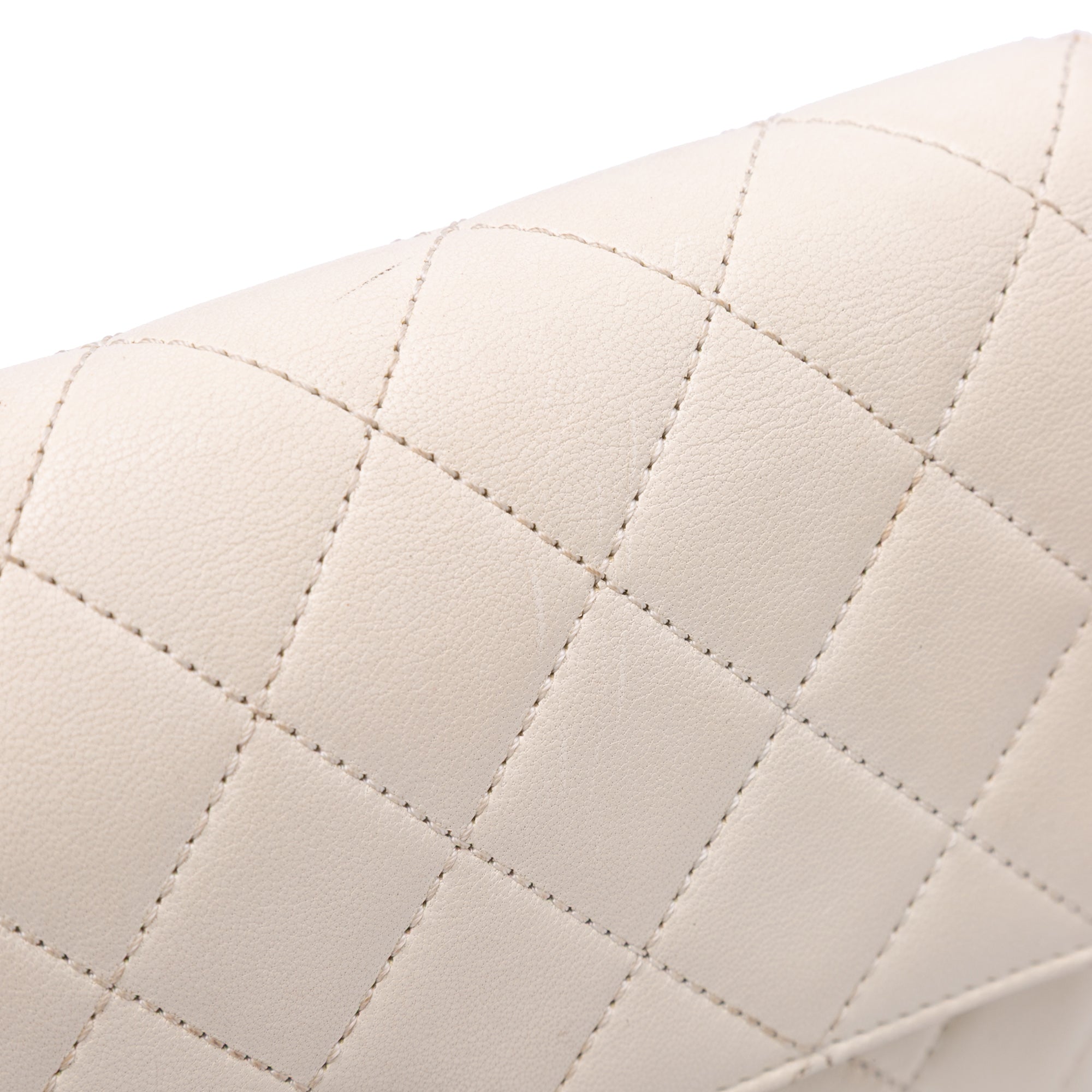 Medium Sheepskin Beauty Lock Flap