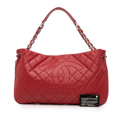 Quilted Caviar Expandable Zip Tote
