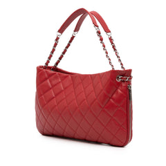 Quilted Caviar Expandable Zip Tote
