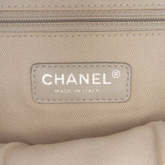 Jumbo Quilted Caviar Easy Flap