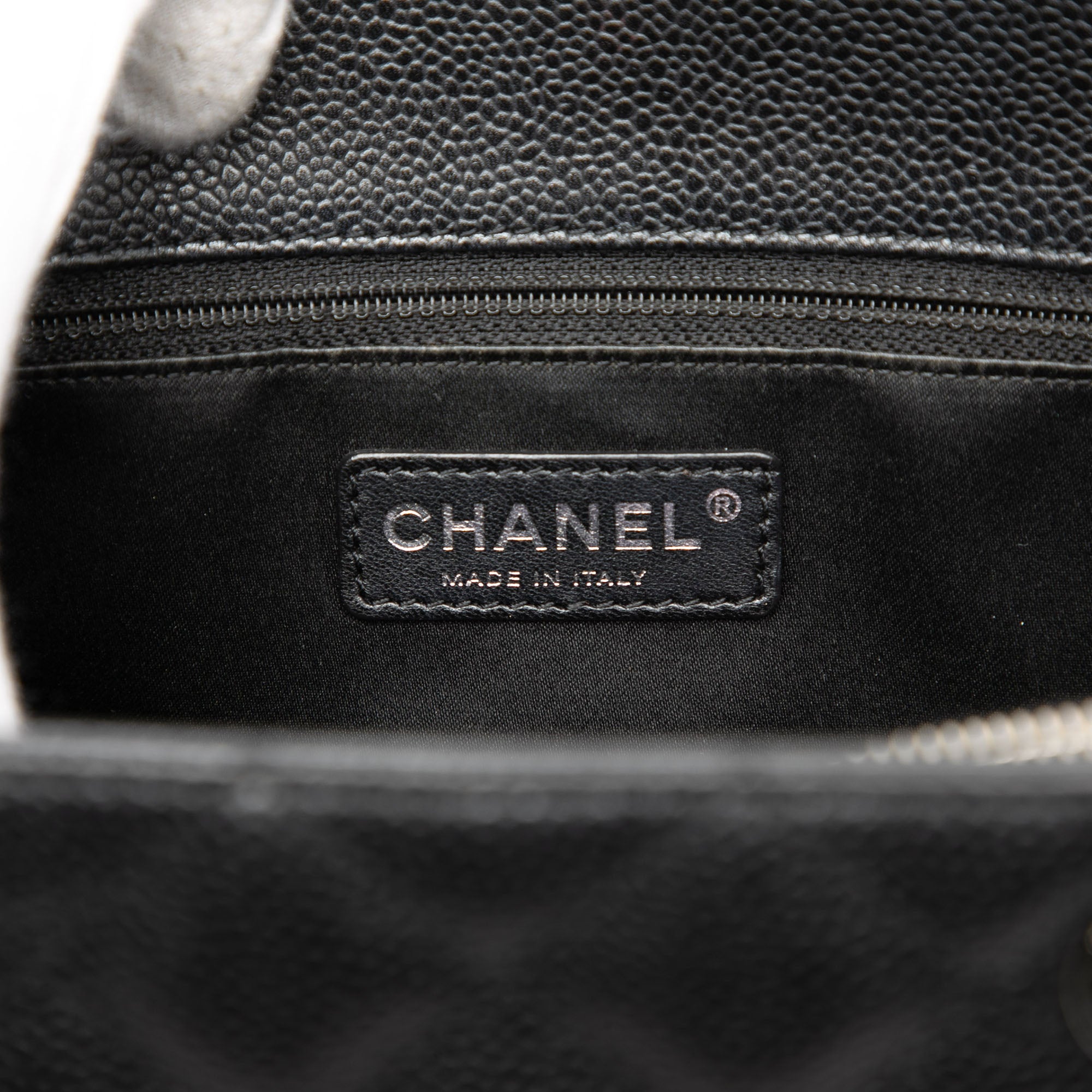 Caviar Grand Shopping Tote