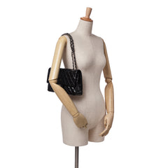 Medium Classic Patent Double Flap