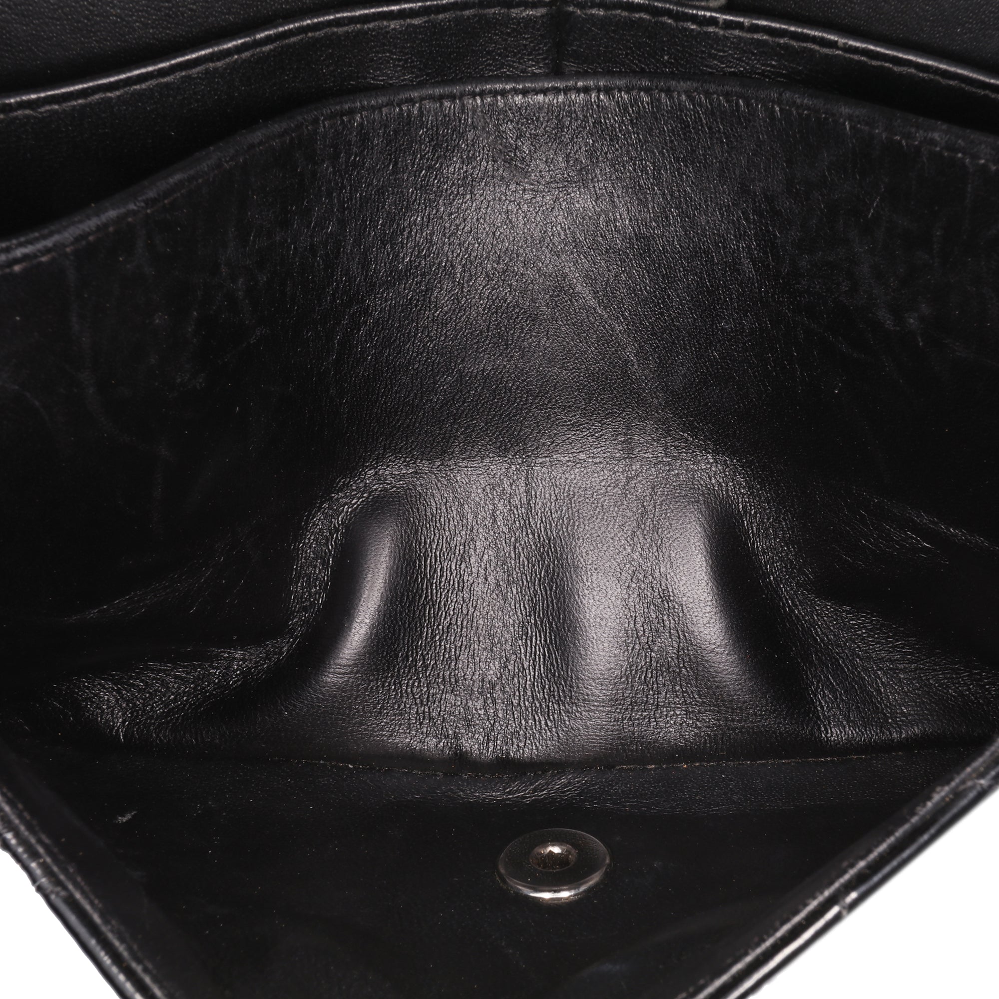 Medium Classic Patent Double Flap