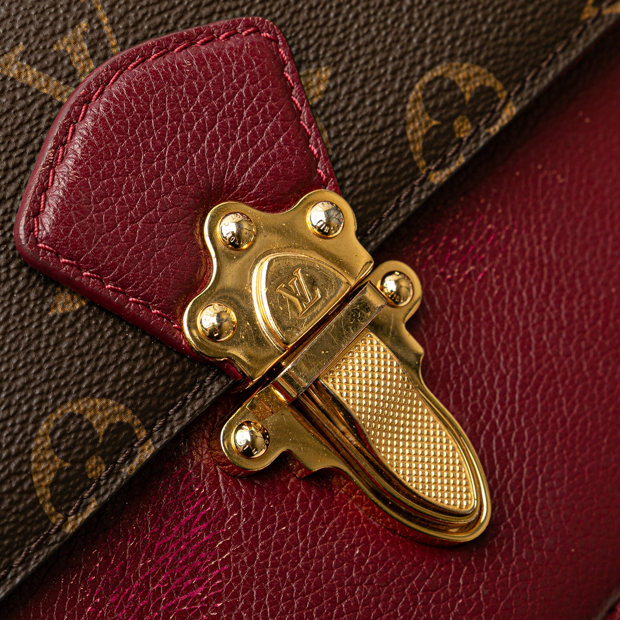 Monogram Victoire