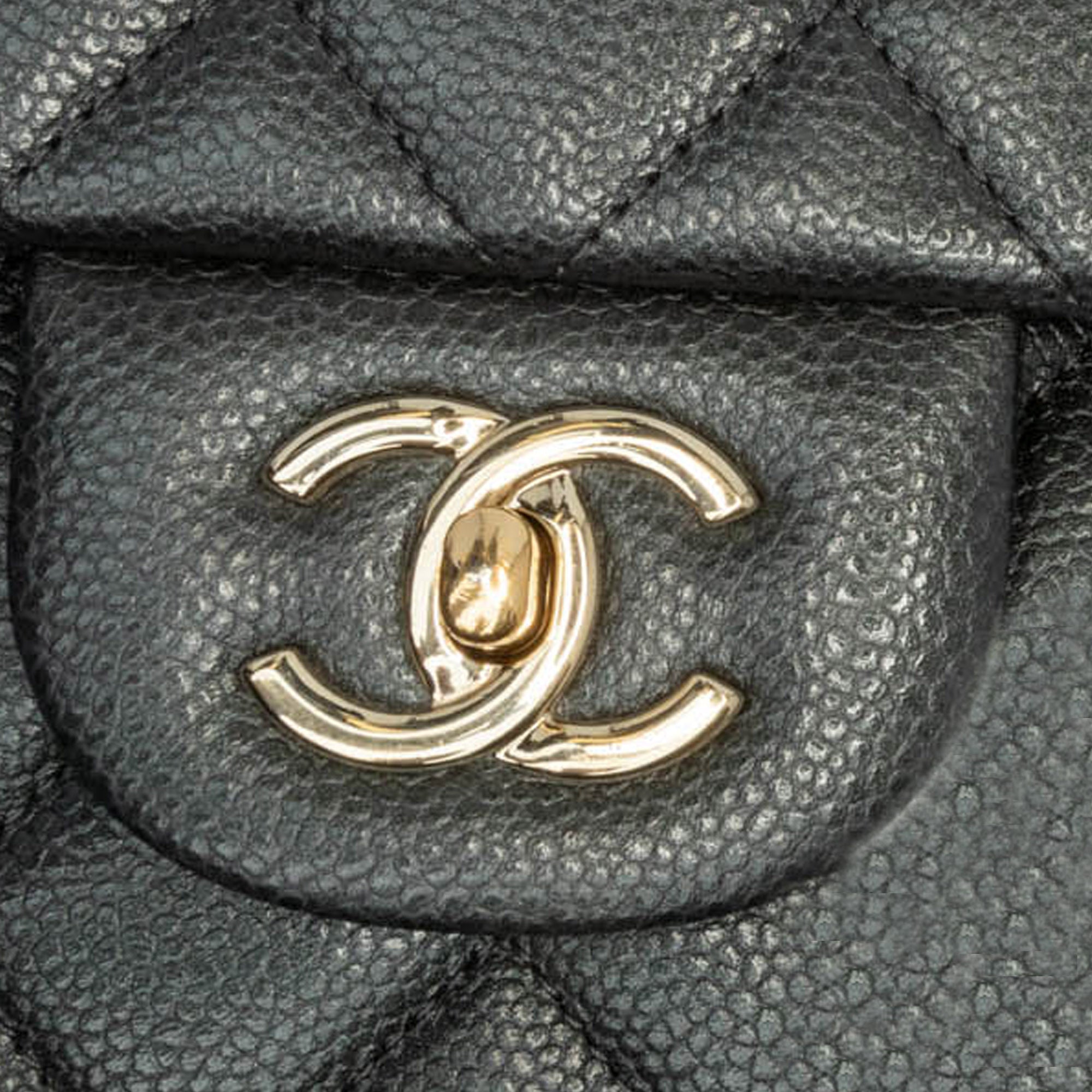 Jumbo Classic Caviar Double Flap