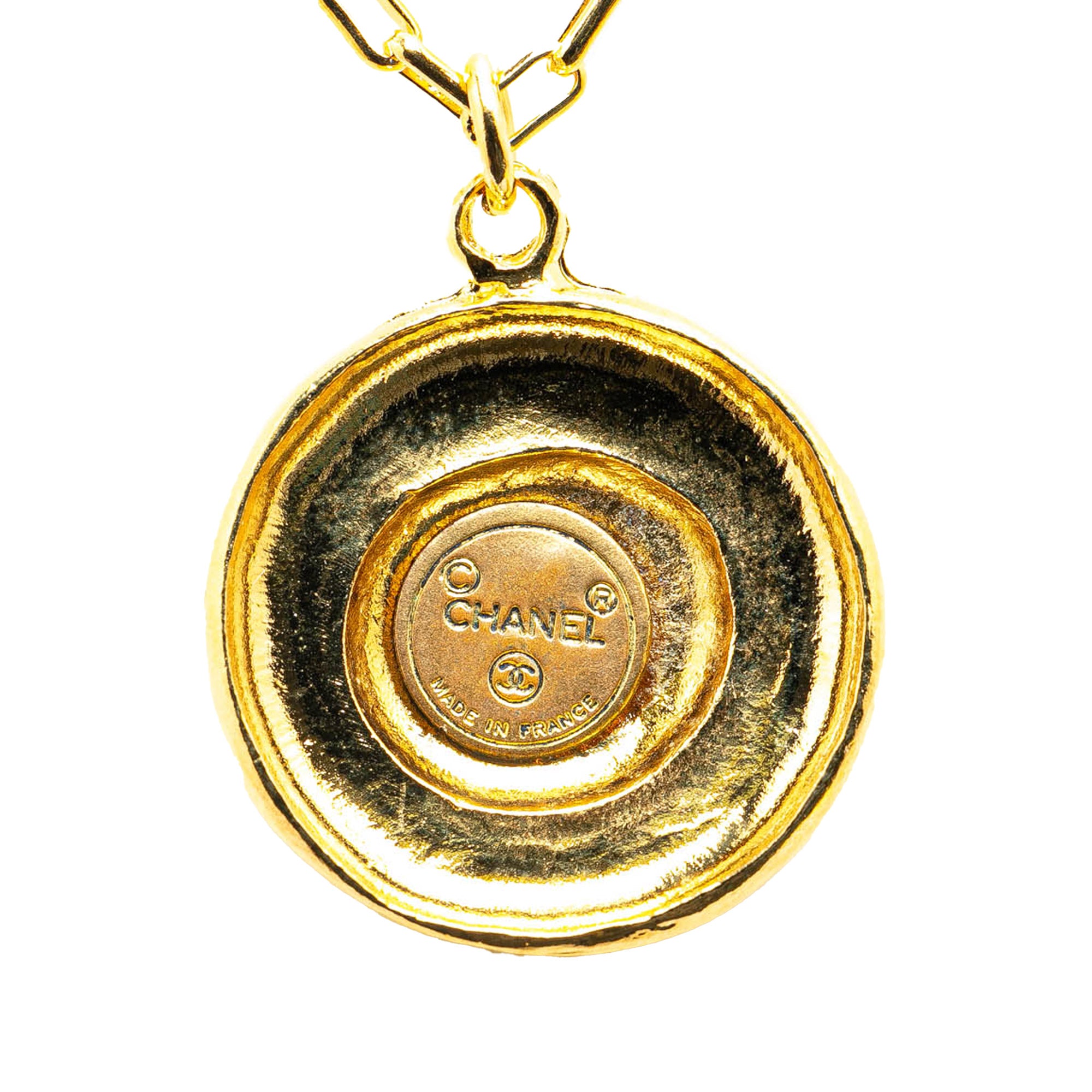 Gold Plated CC Round Pendant Necklace