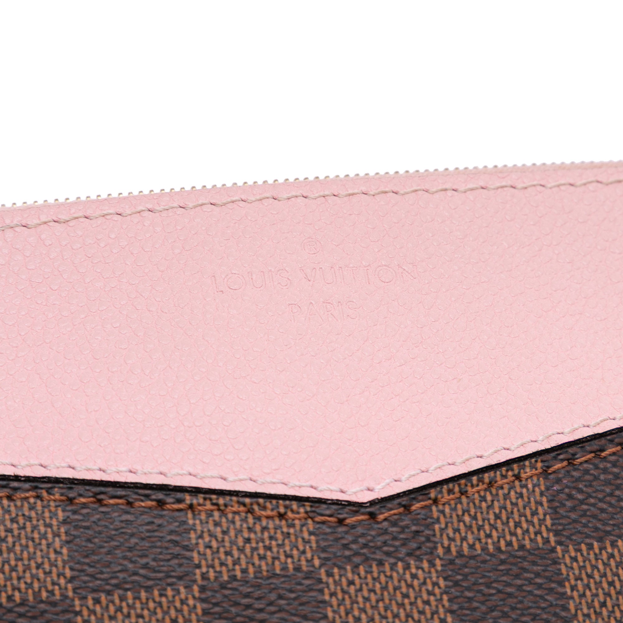 Damier Ebene Daily Pouch