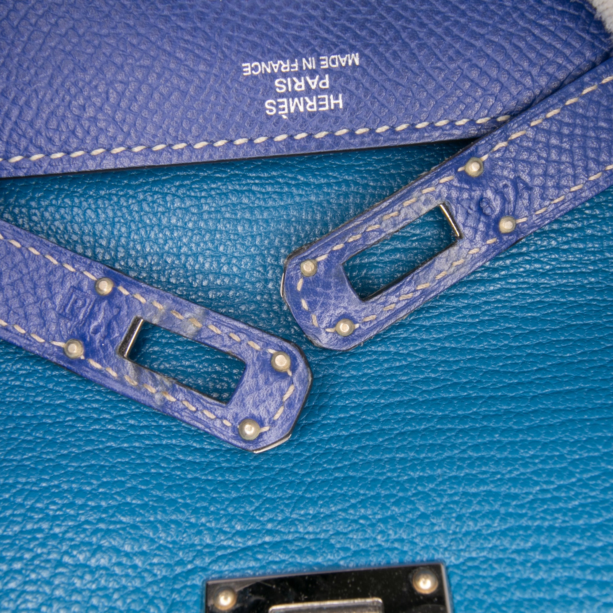 Epsom Kelly Longue Wallet
