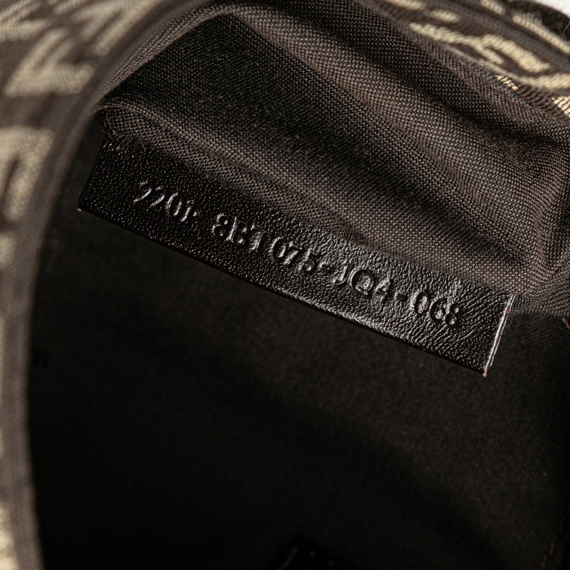 Zucchino Canvas Crossbody