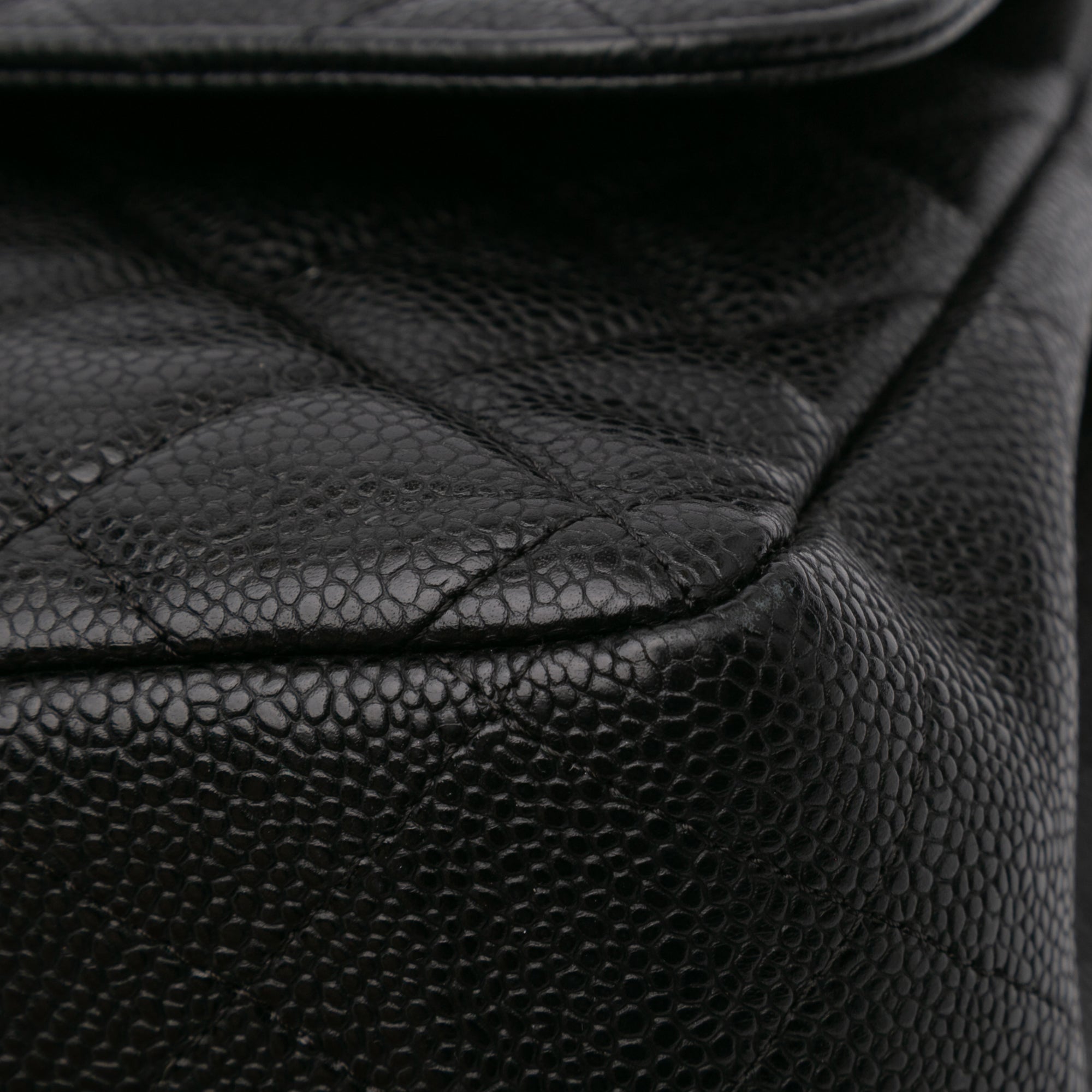 Jumbo Classic Caviar Double Flap