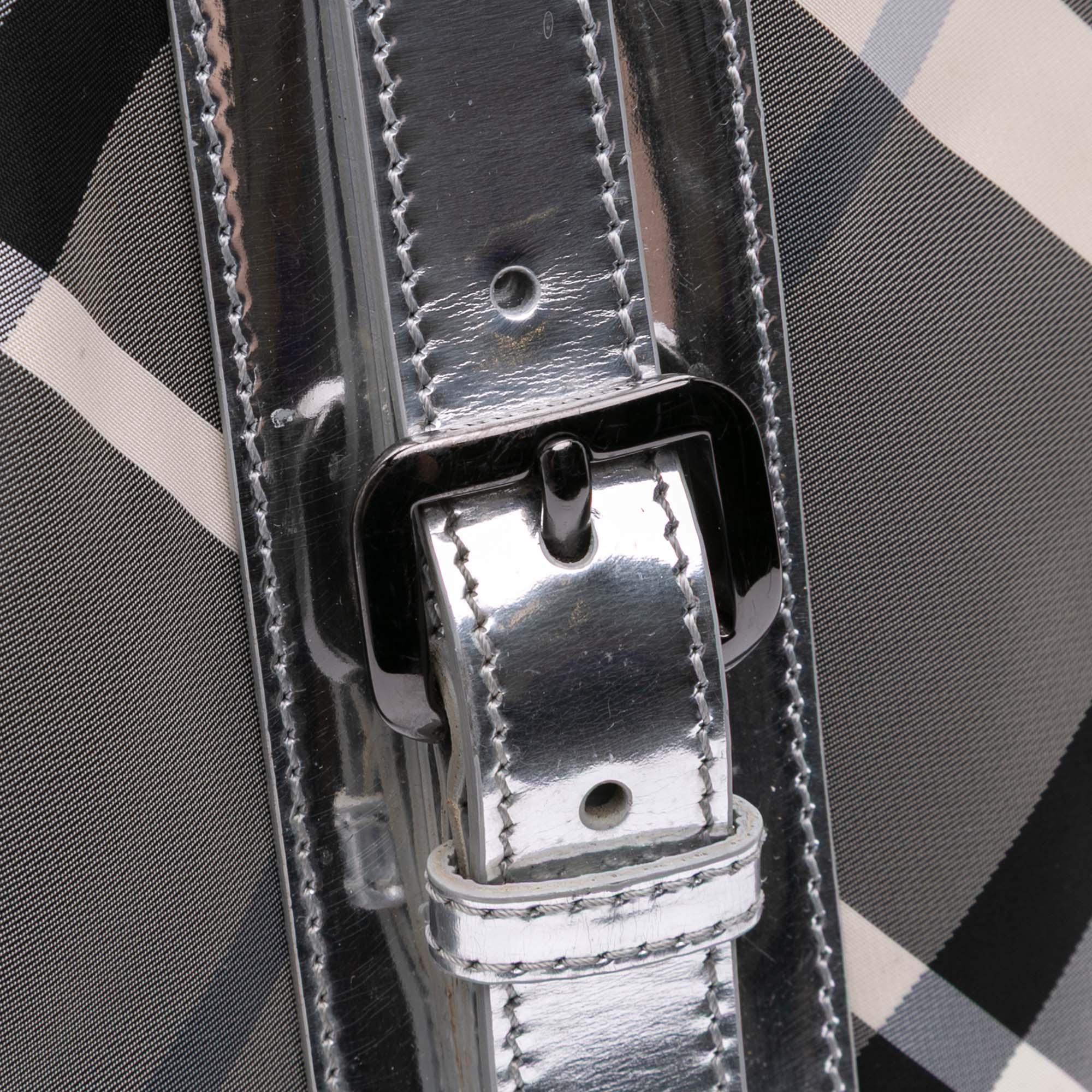 Medium Beat Check Nylon Victoria Tote