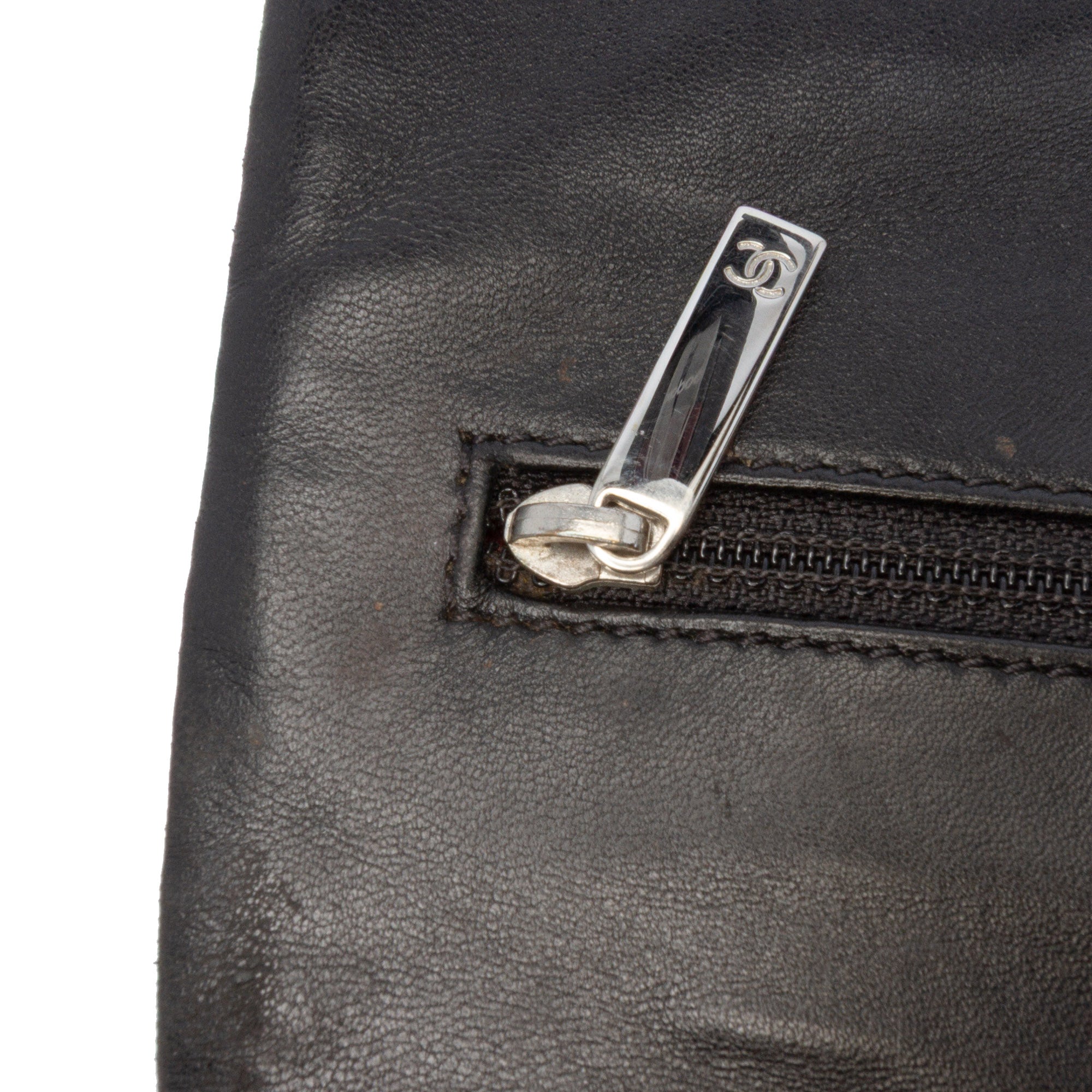 Medium Patent Lucky Symbols Flap