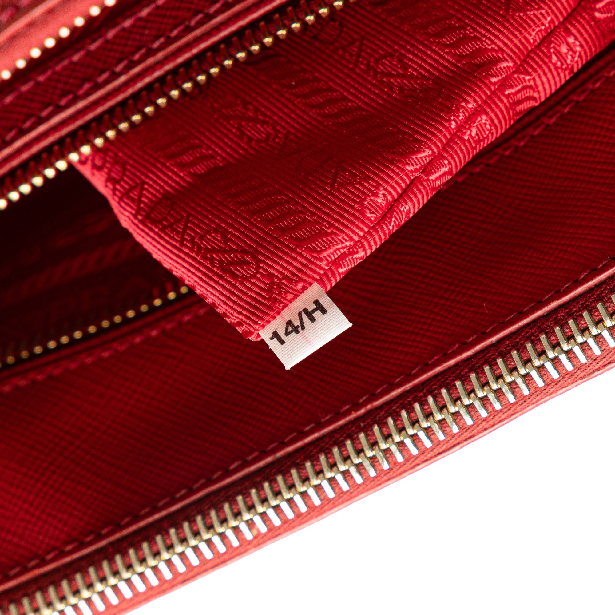 Saffiano Lux Galleria Double Zip Front Pocket Satchel