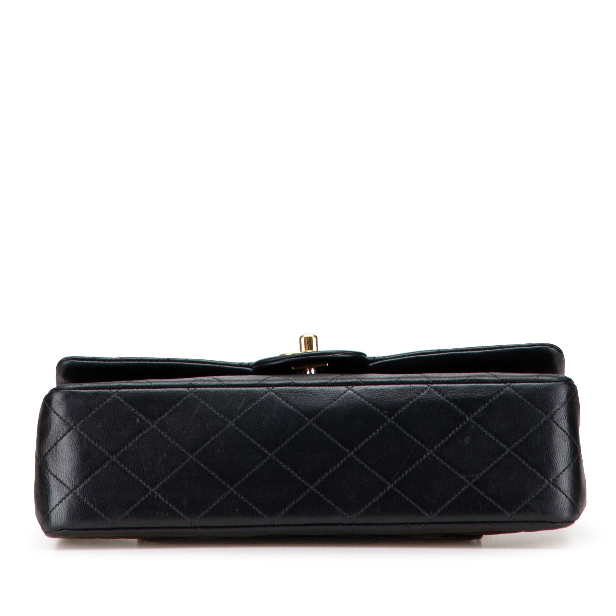 Medium Classic Lambskin Double Flap