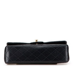 Medium Classic Lambskin Double Flap