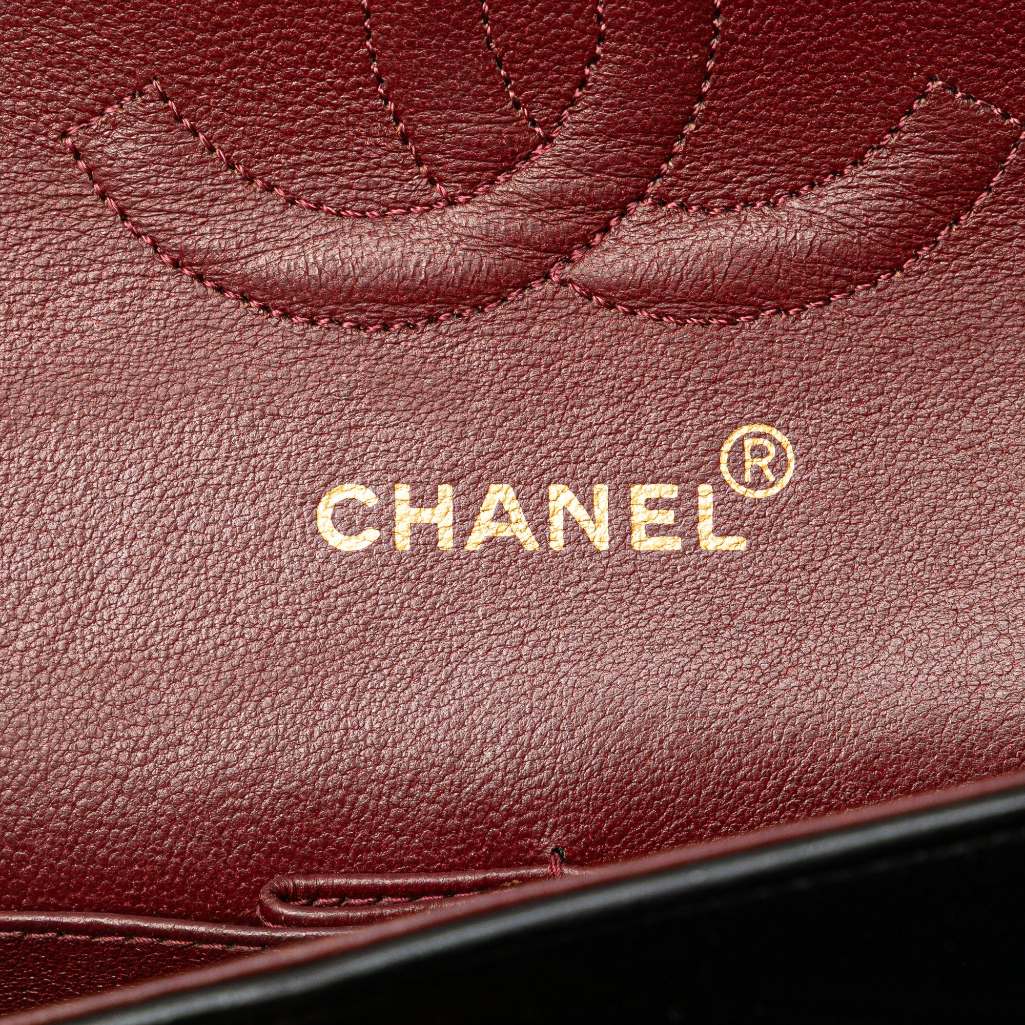 Medium Classic Lambskin Double Flap