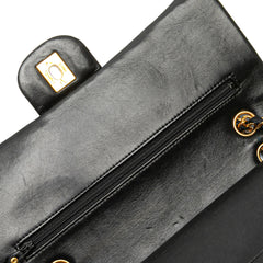 Medium Classic Lambskin Double Flap
