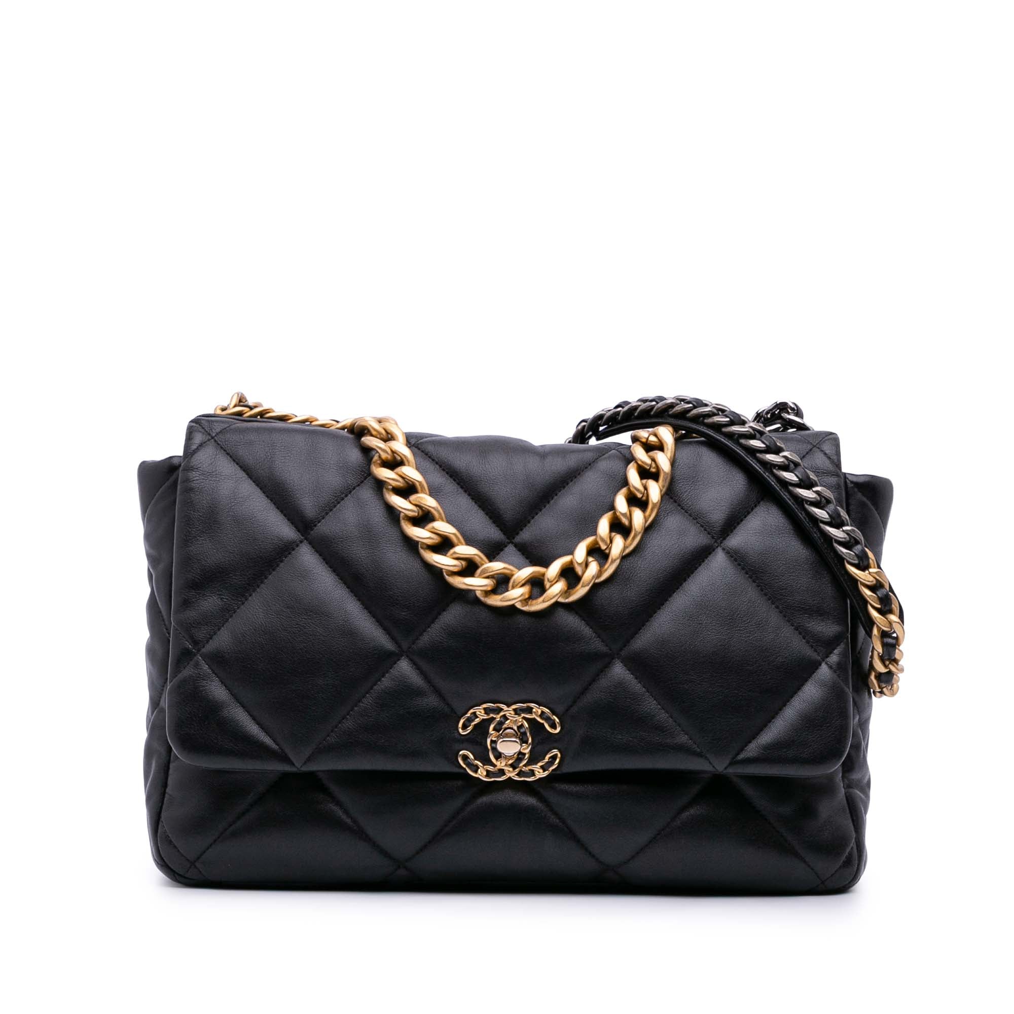 Maxi Lambskin 19 Flap