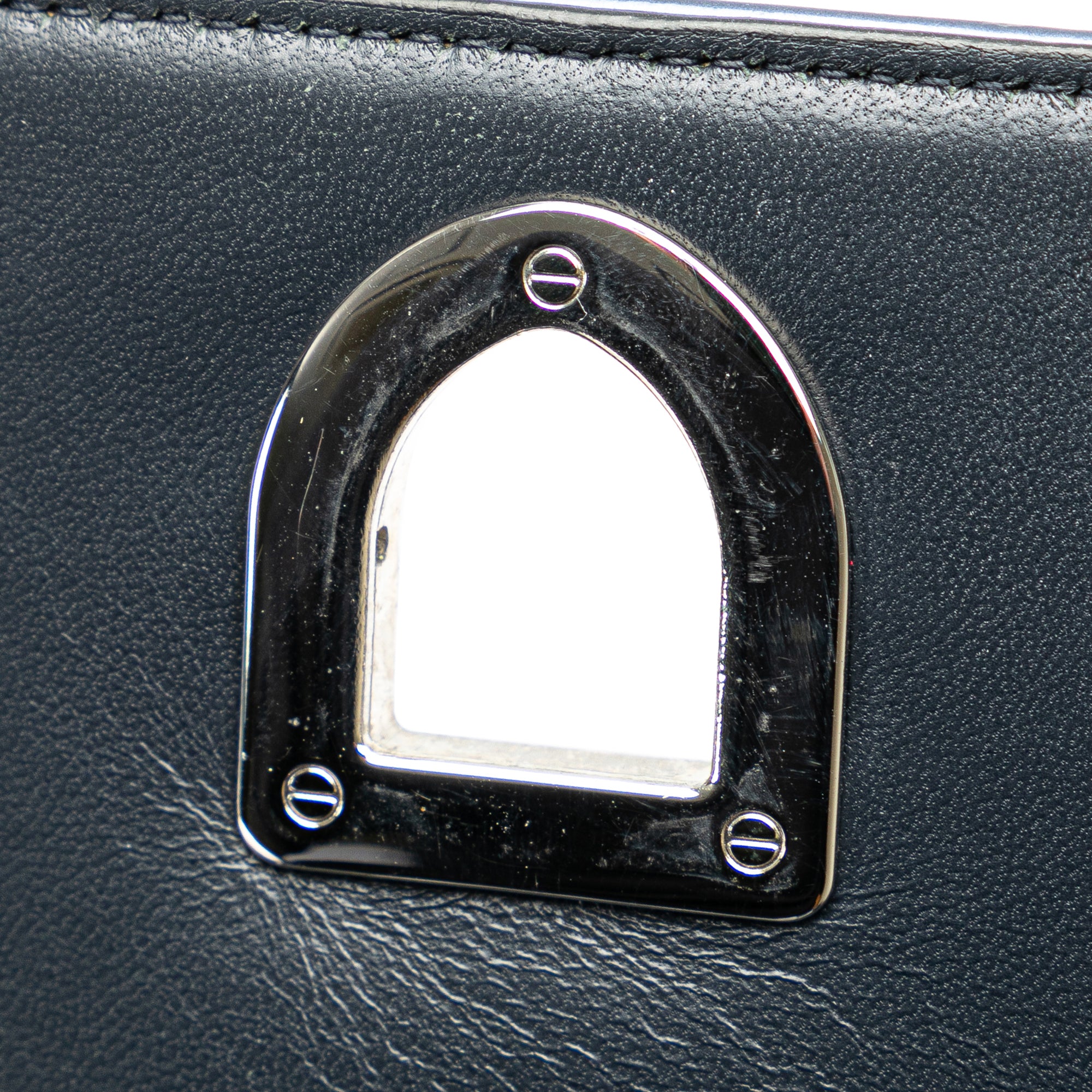 Mini Metallic Patent Microcannage Diorama Flap