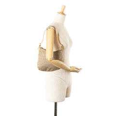 Zucchino Canvas Oyster Shoulder Bag