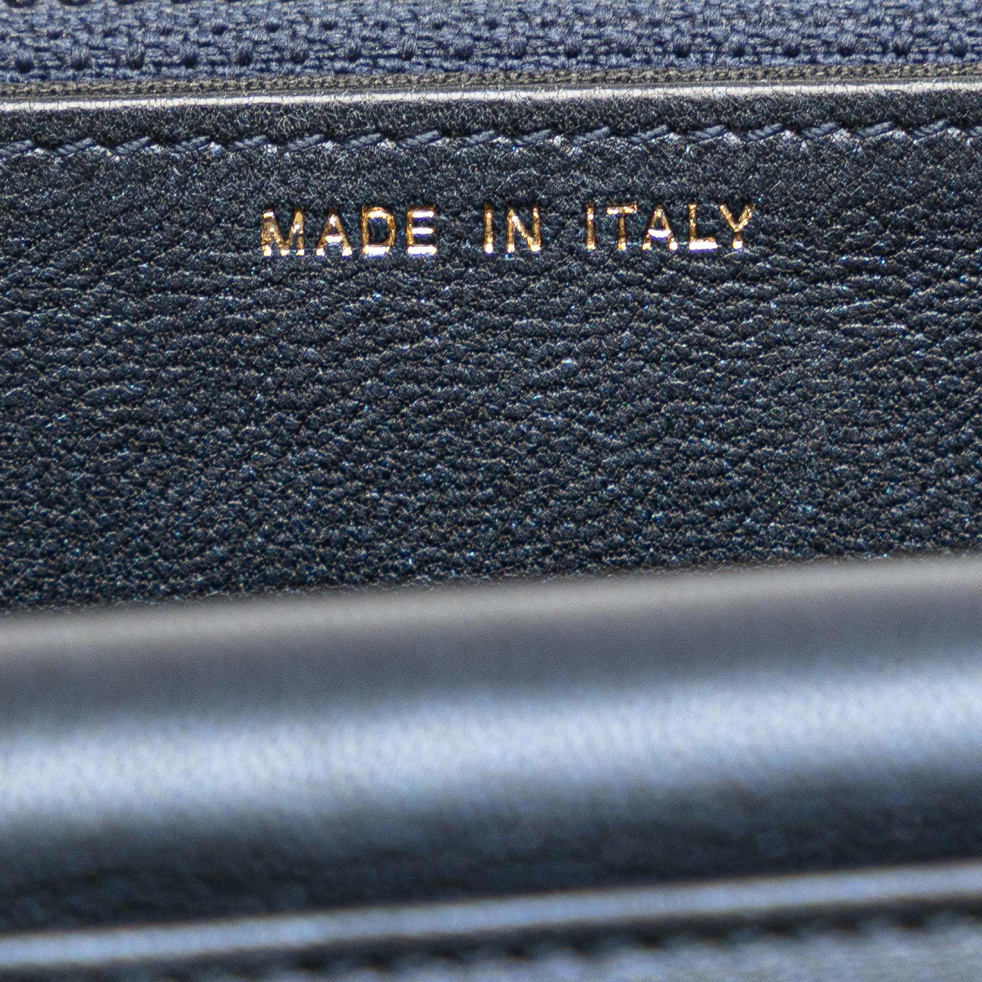 Calfskin Double Stitch Boy Wallet On Chain