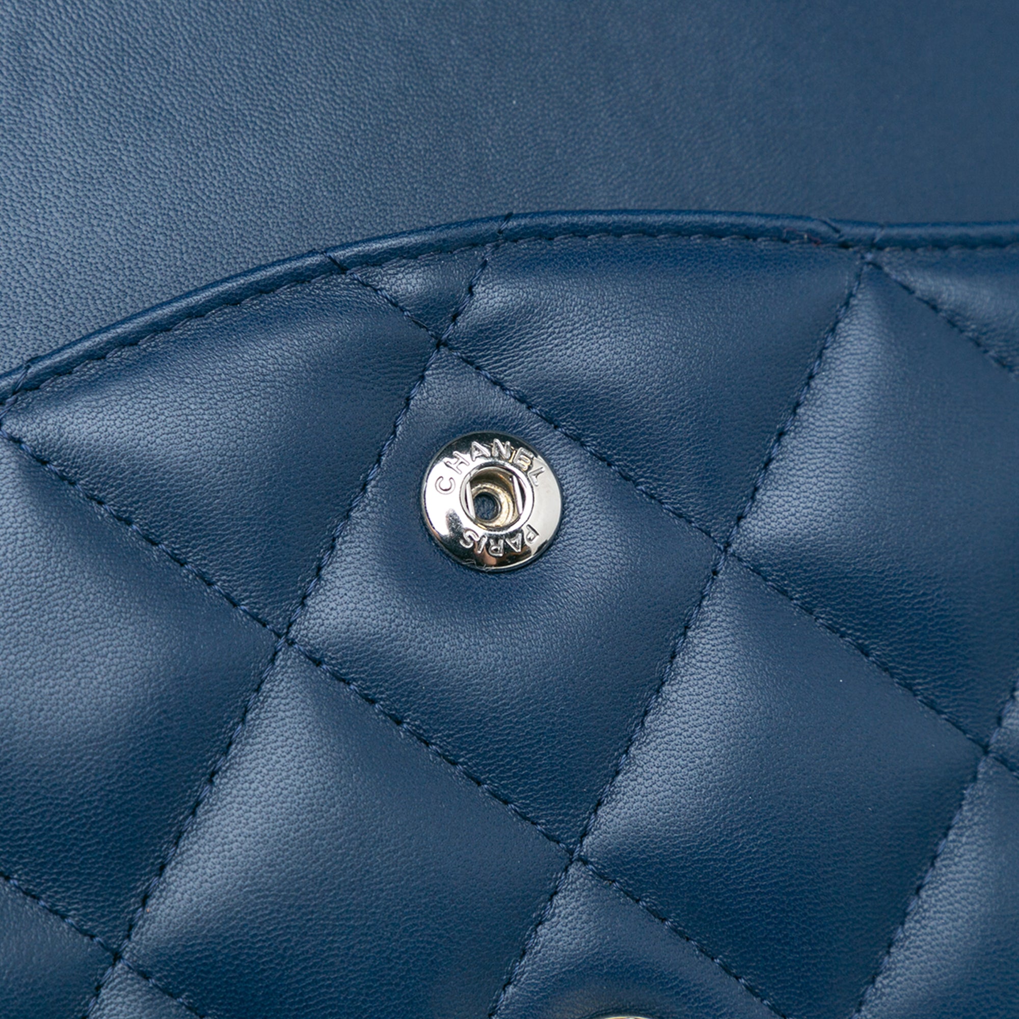 Jumbo Classic Lambskin Double Flap