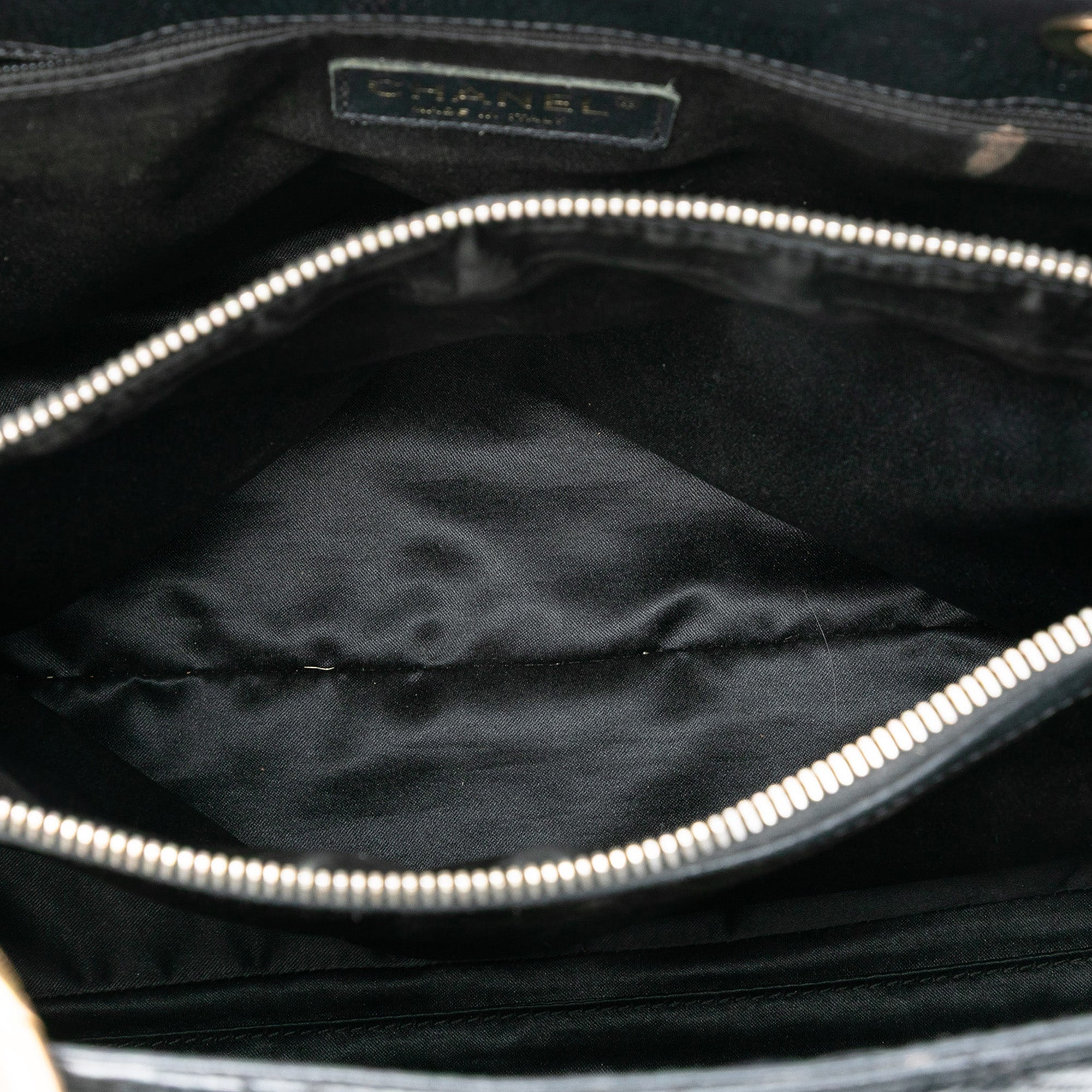 Caviar Grand Shopping Tote