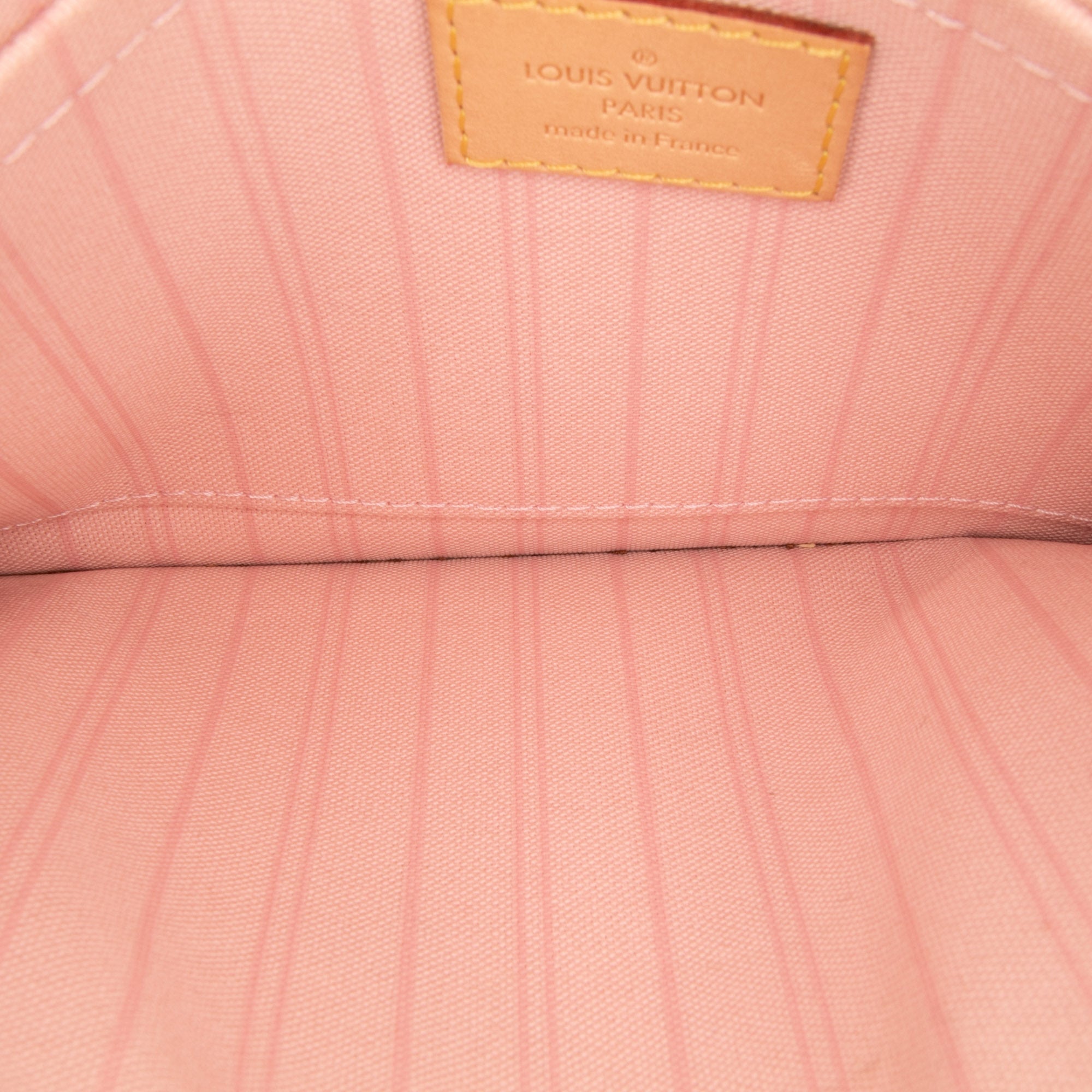 Damier Azur Neverfull MM Pouch