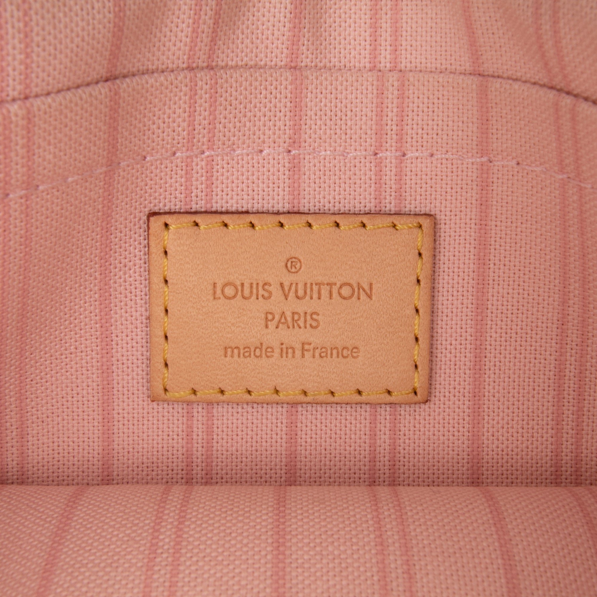 Damier Azur Neverfull MM Pouch