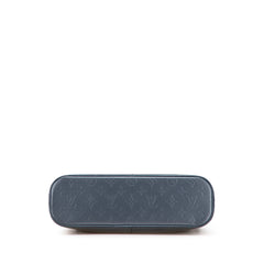 Monogram Mat Sutter