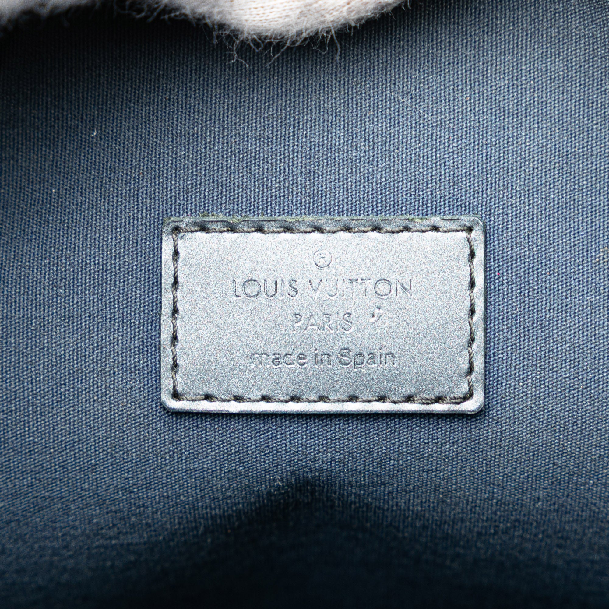 Monogram Mat Sutter