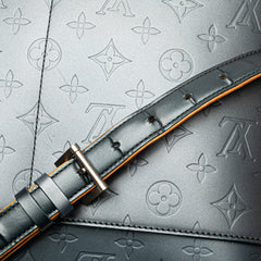 Monogram Mat Sutter