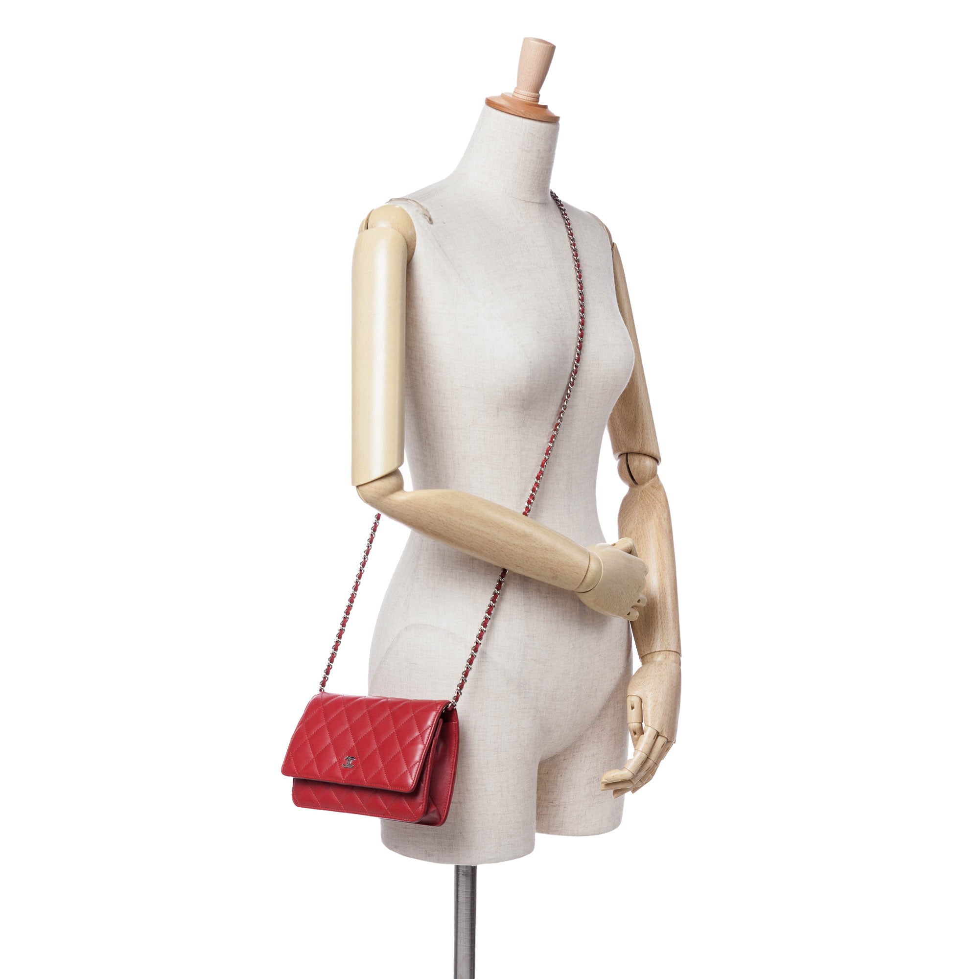 CC Lambskin Wallet on Chain