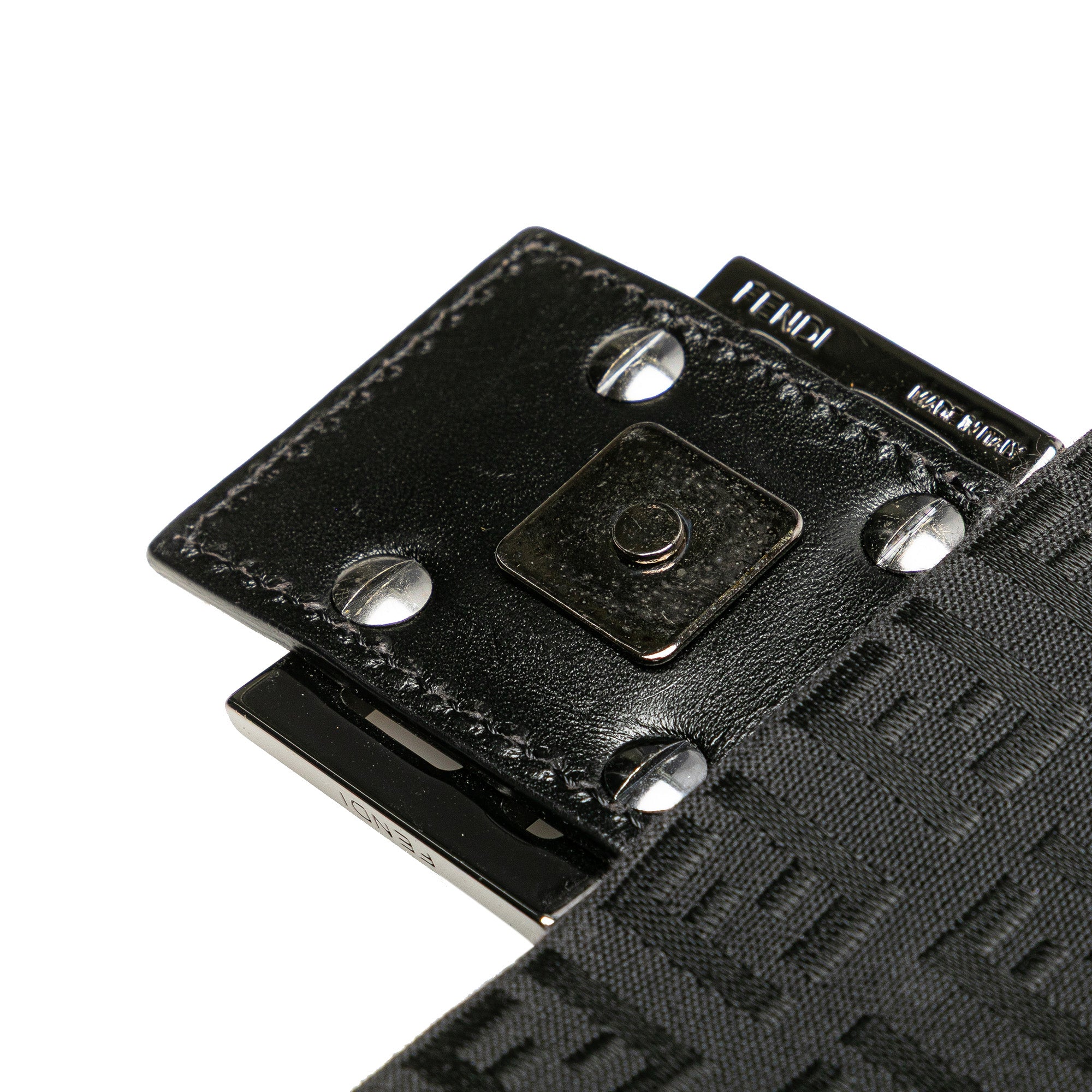 Zucchino Canvas Crossbody