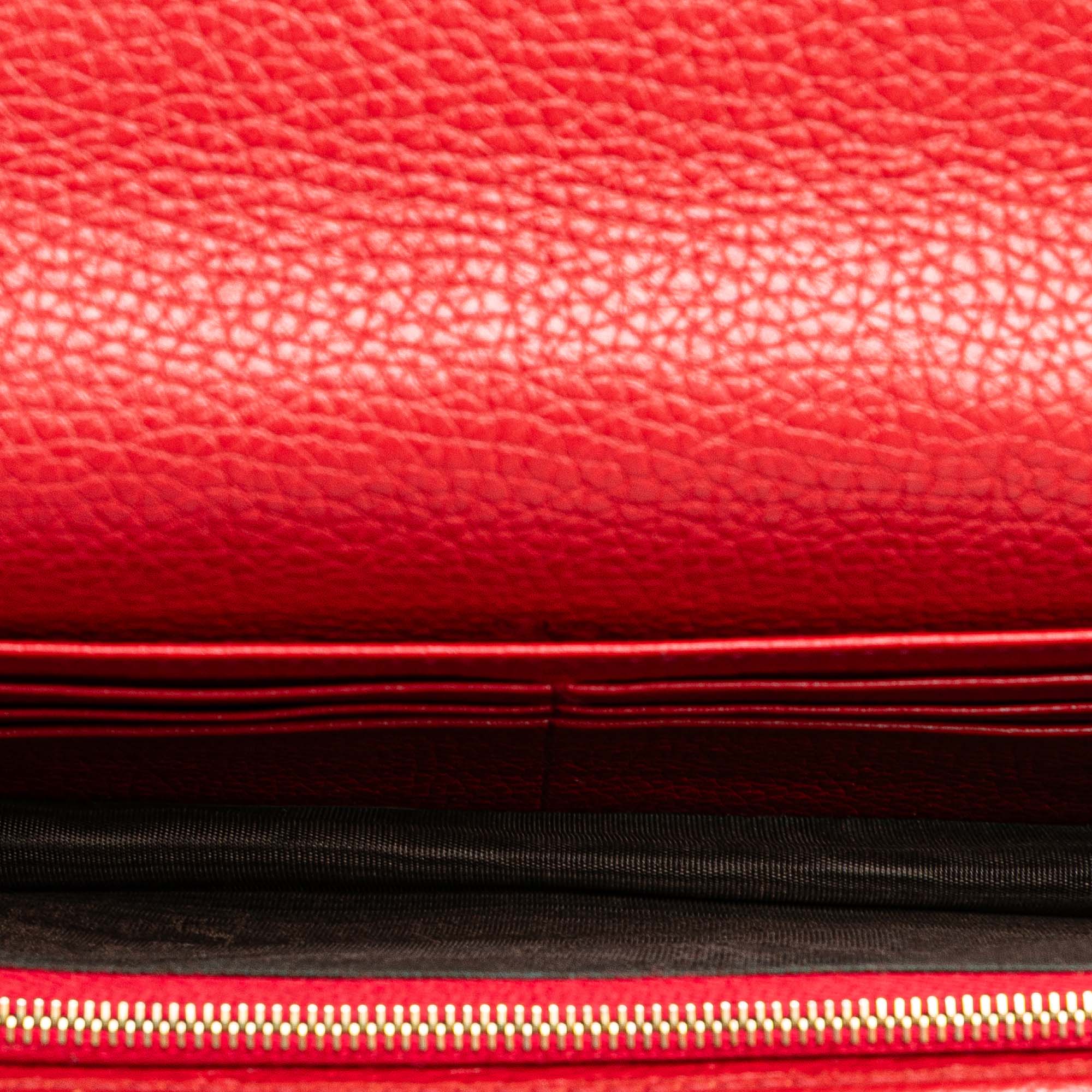Leather Soho Wallet on Chain