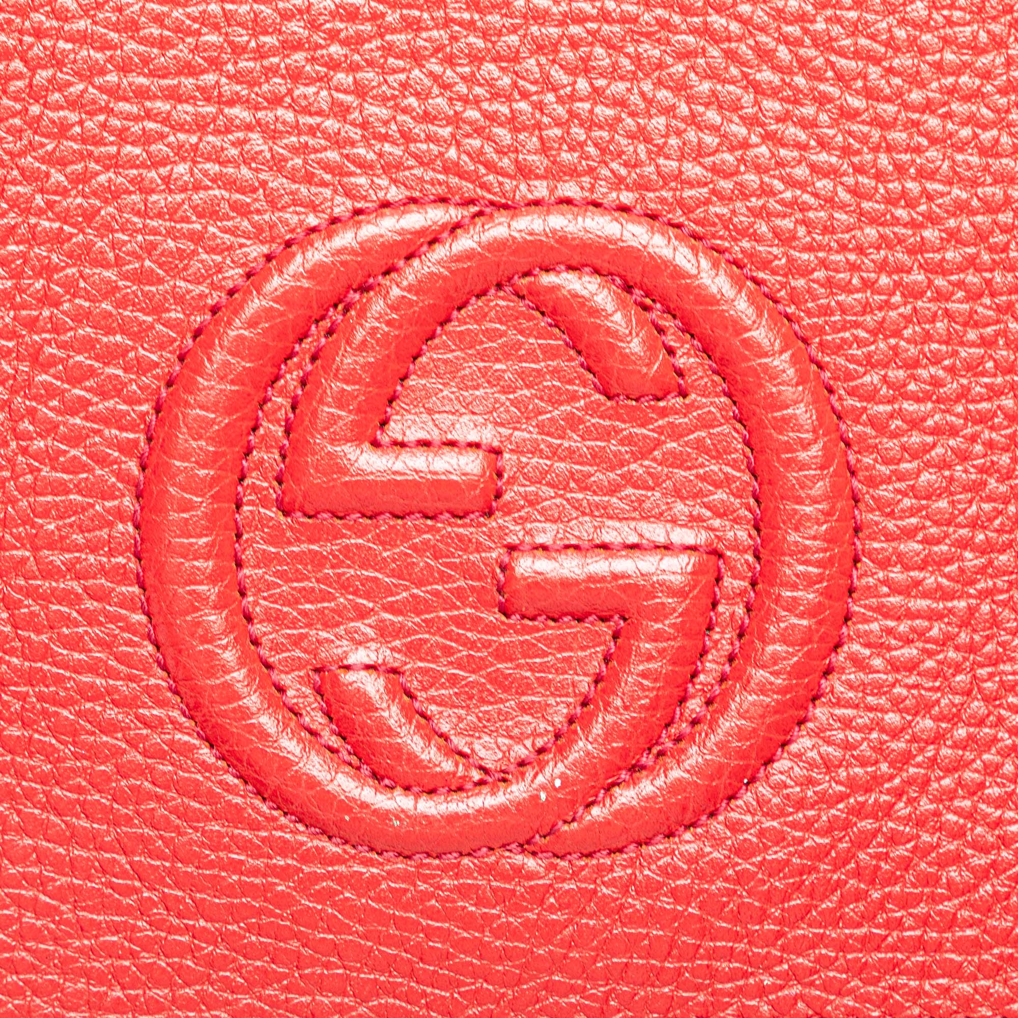 Leather Soho Wallet on Chain