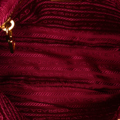 Vitello Daino Shoulder Bag