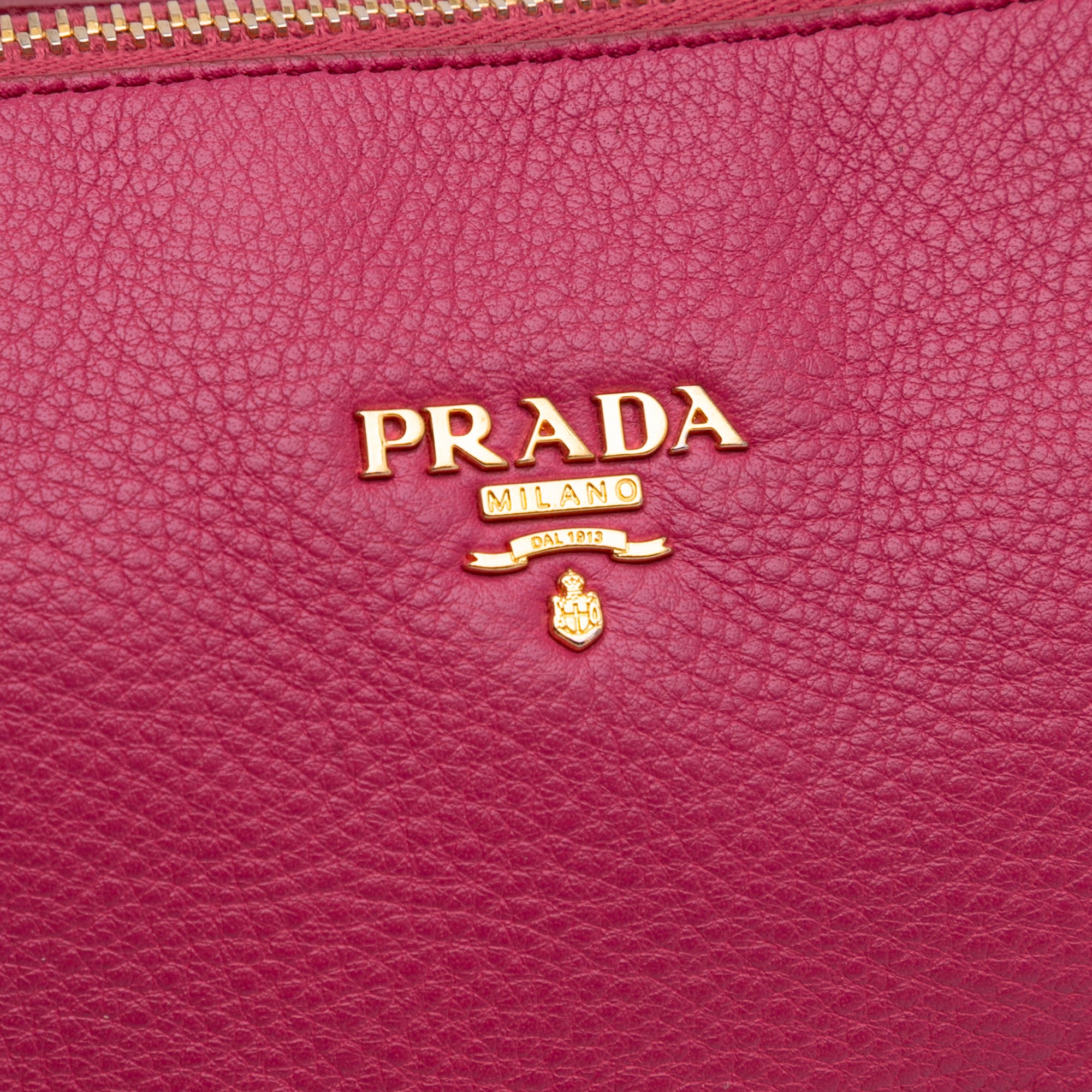 Vitello Daino Shoulder Bag