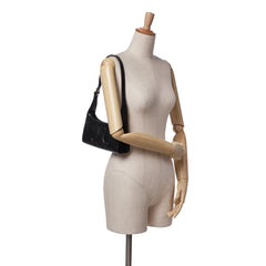 Smooth Calfskin Cuir Triomphe Shoulder Bag