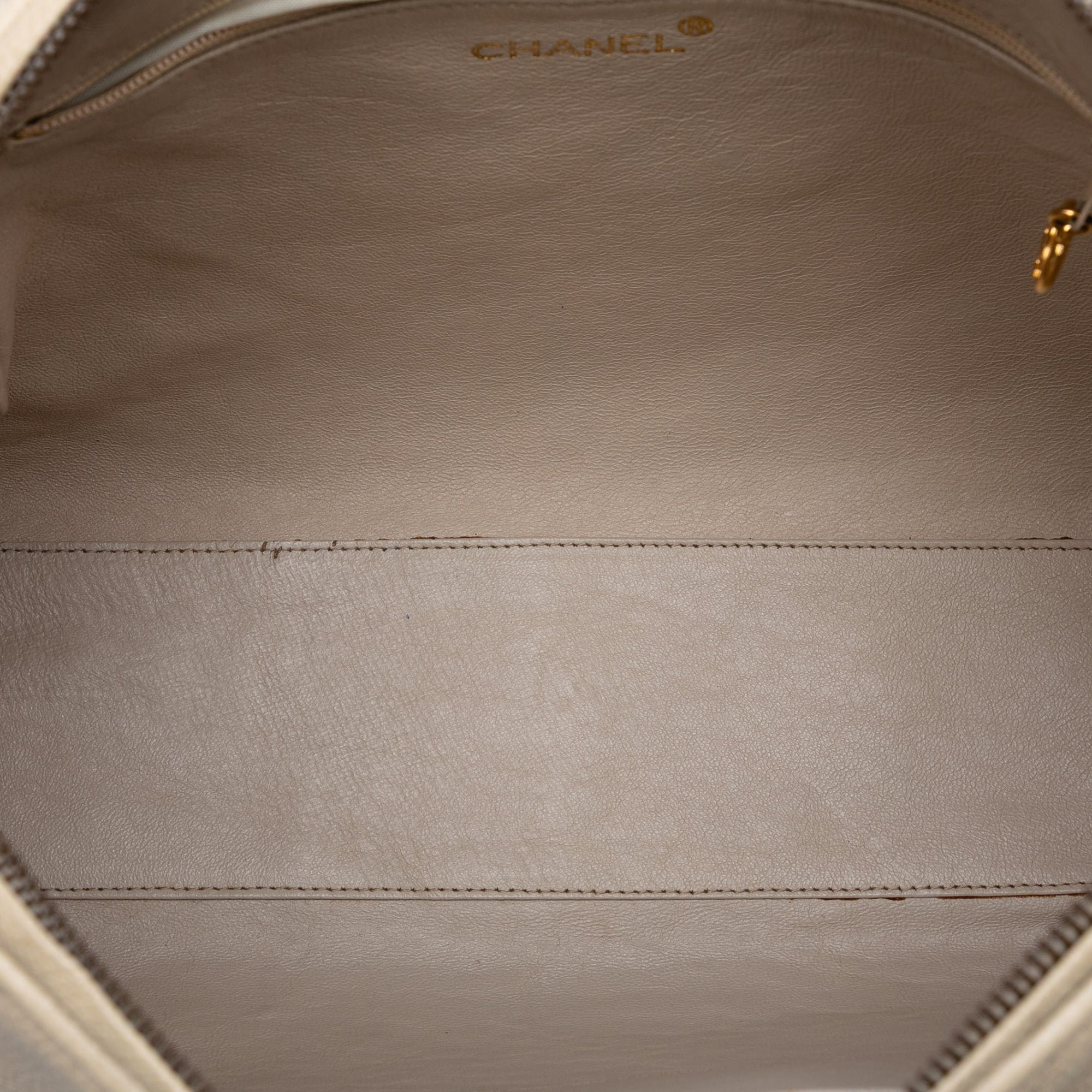 CC Quilted Caviar Crossbody