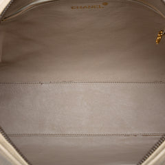 CC Quilted Caviar Crossbody