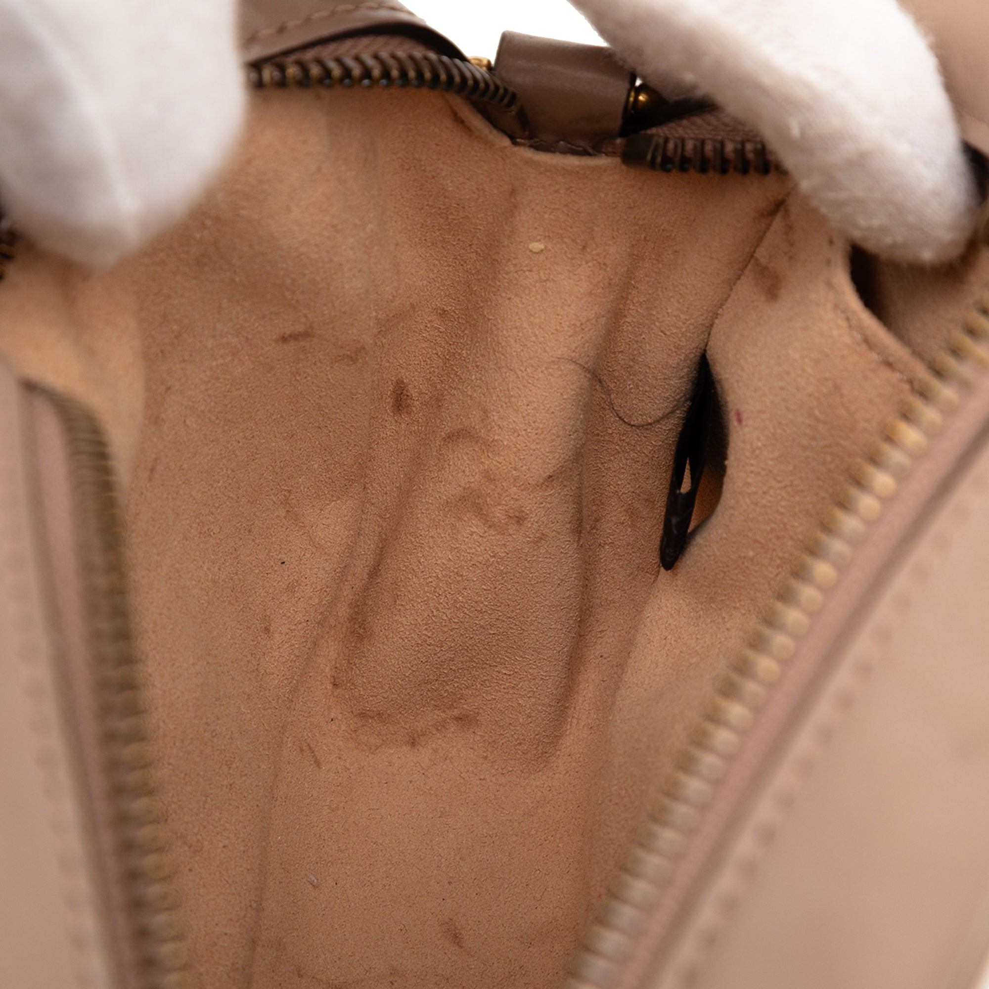 Mini GG Marmont Matelasse Leather Crossbody