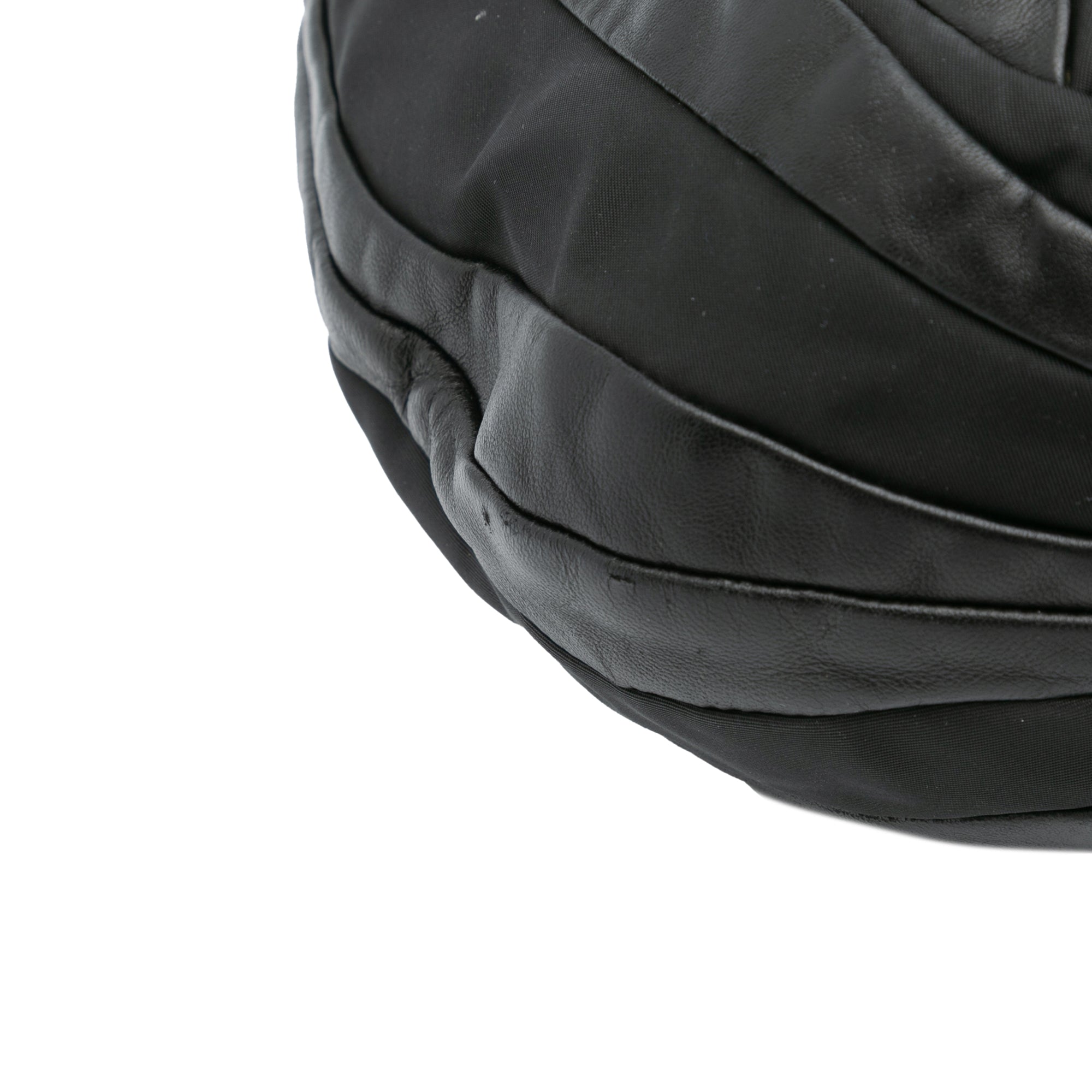 Tessuto Nappa Waves Tote