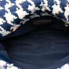 Medium Houndstooth Tweed 19 Flap