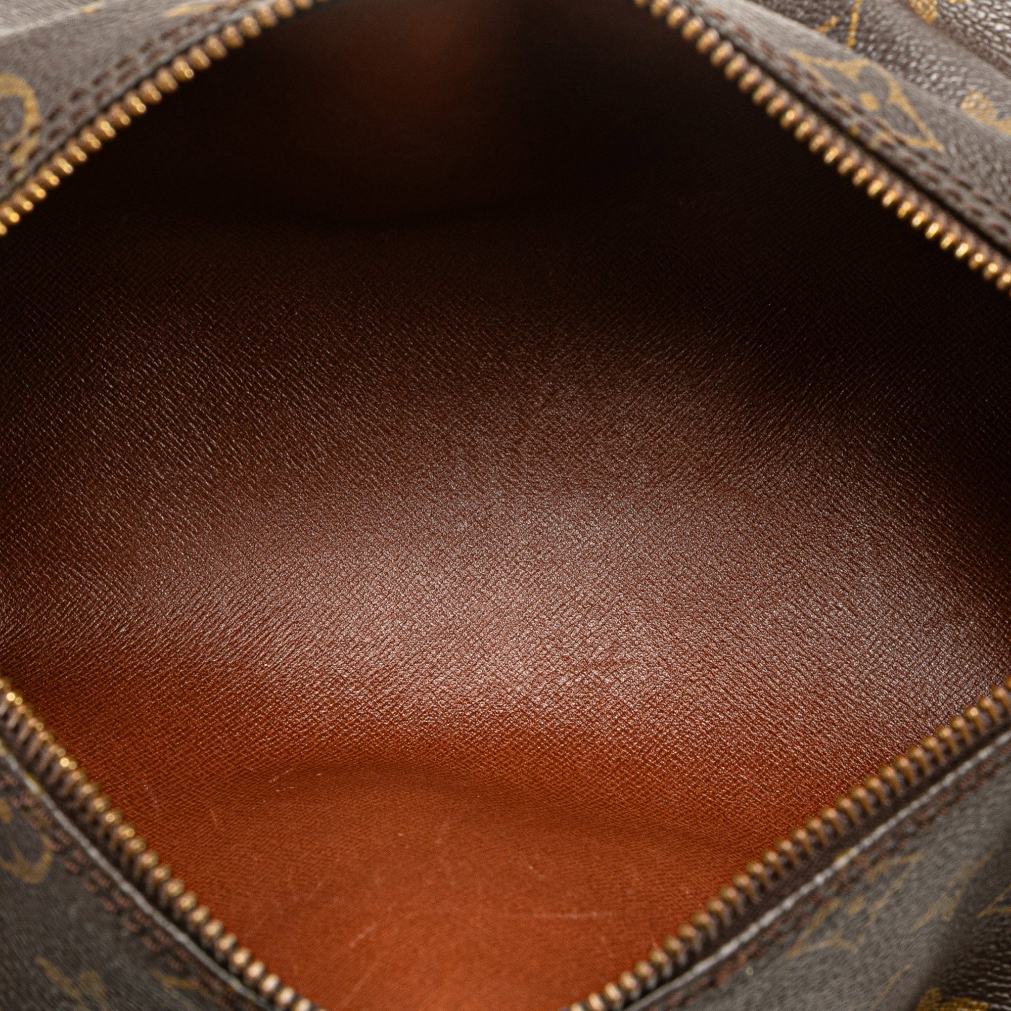 Monogram Papillon 26