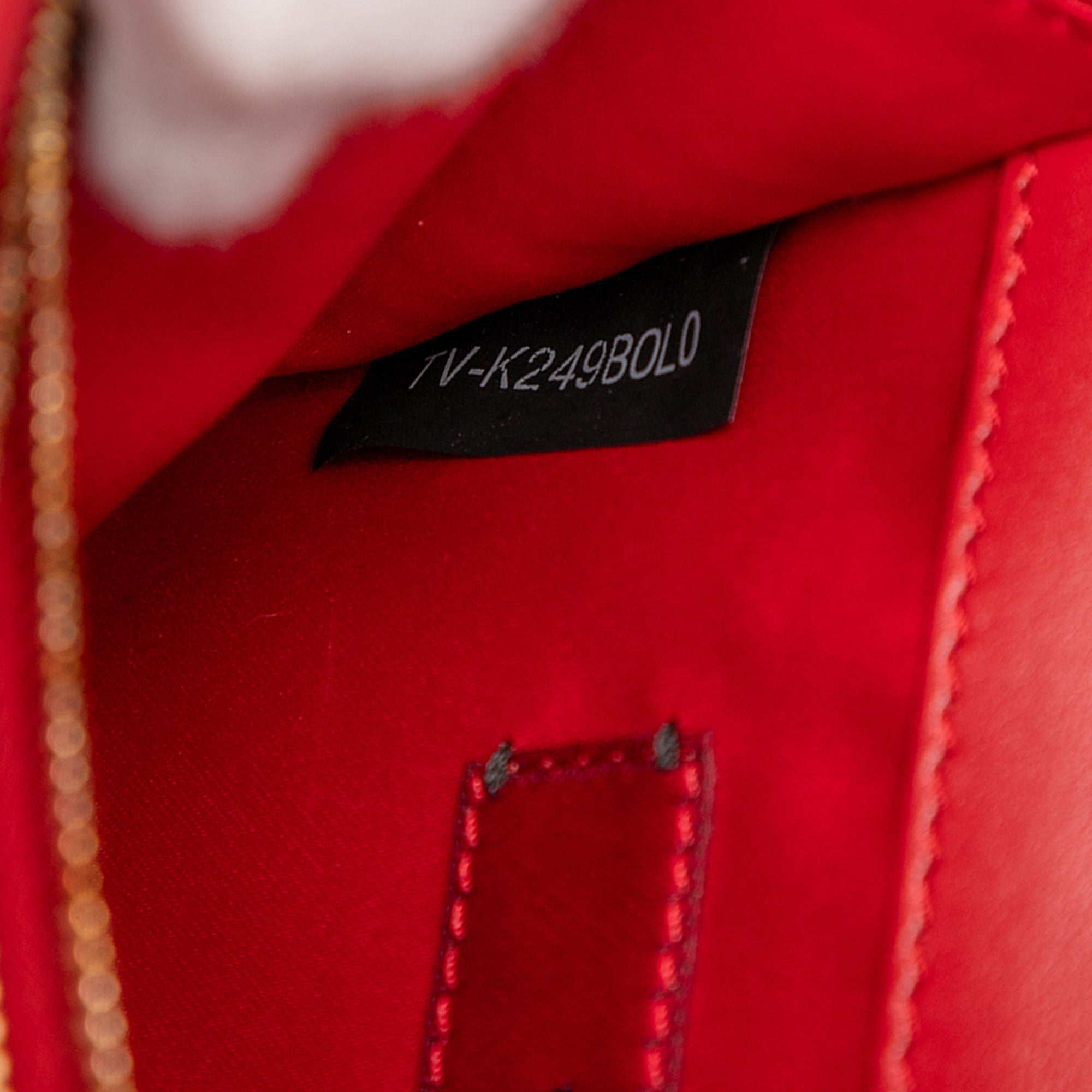 Leather Rockstud Chain Pouch