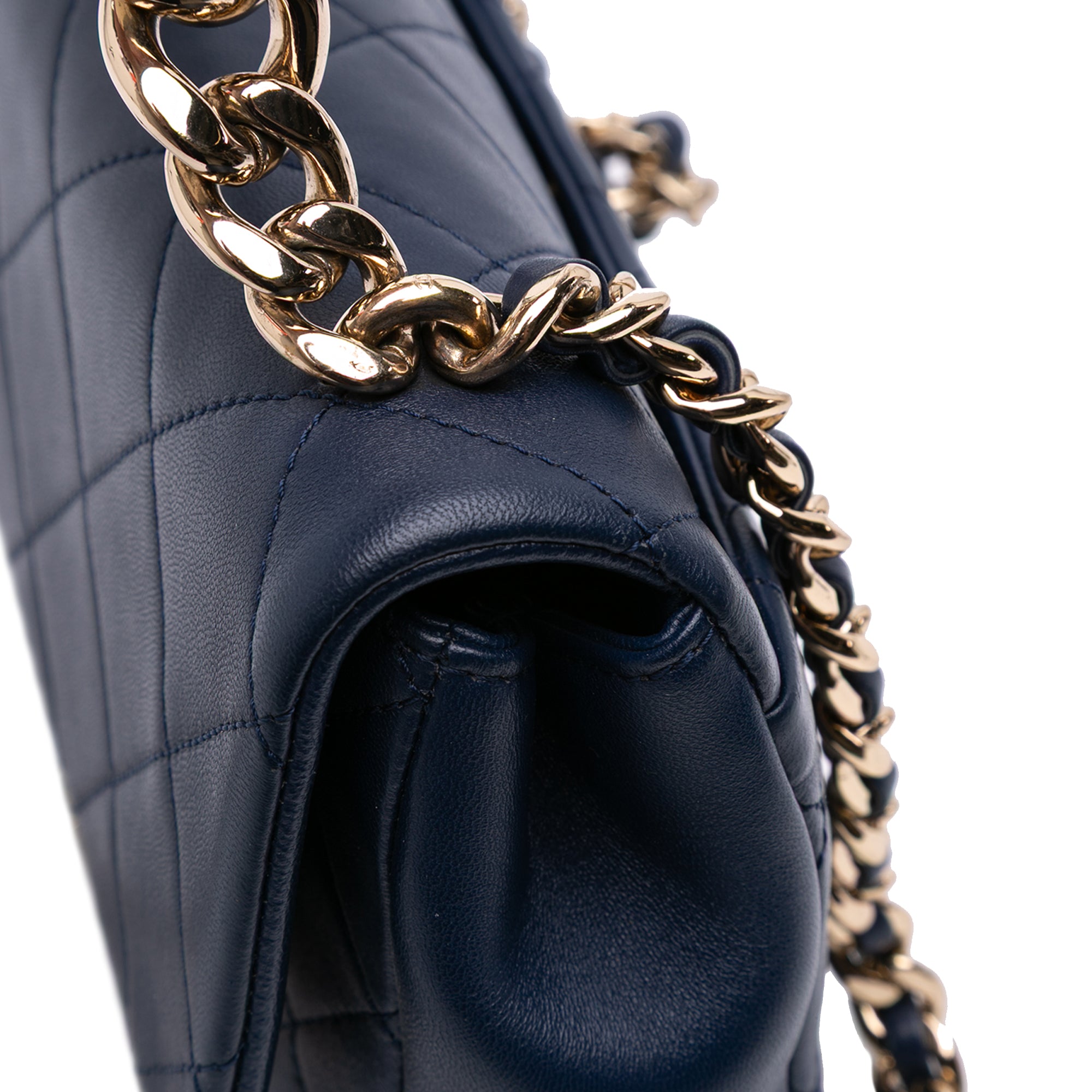 Small Lambskin Elegant Chain Single Flap